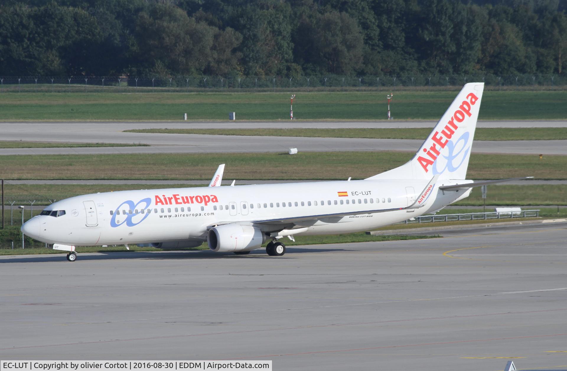 EC-LUT, 2013 Boeing 737-85P C/N 36592, Munich 2016