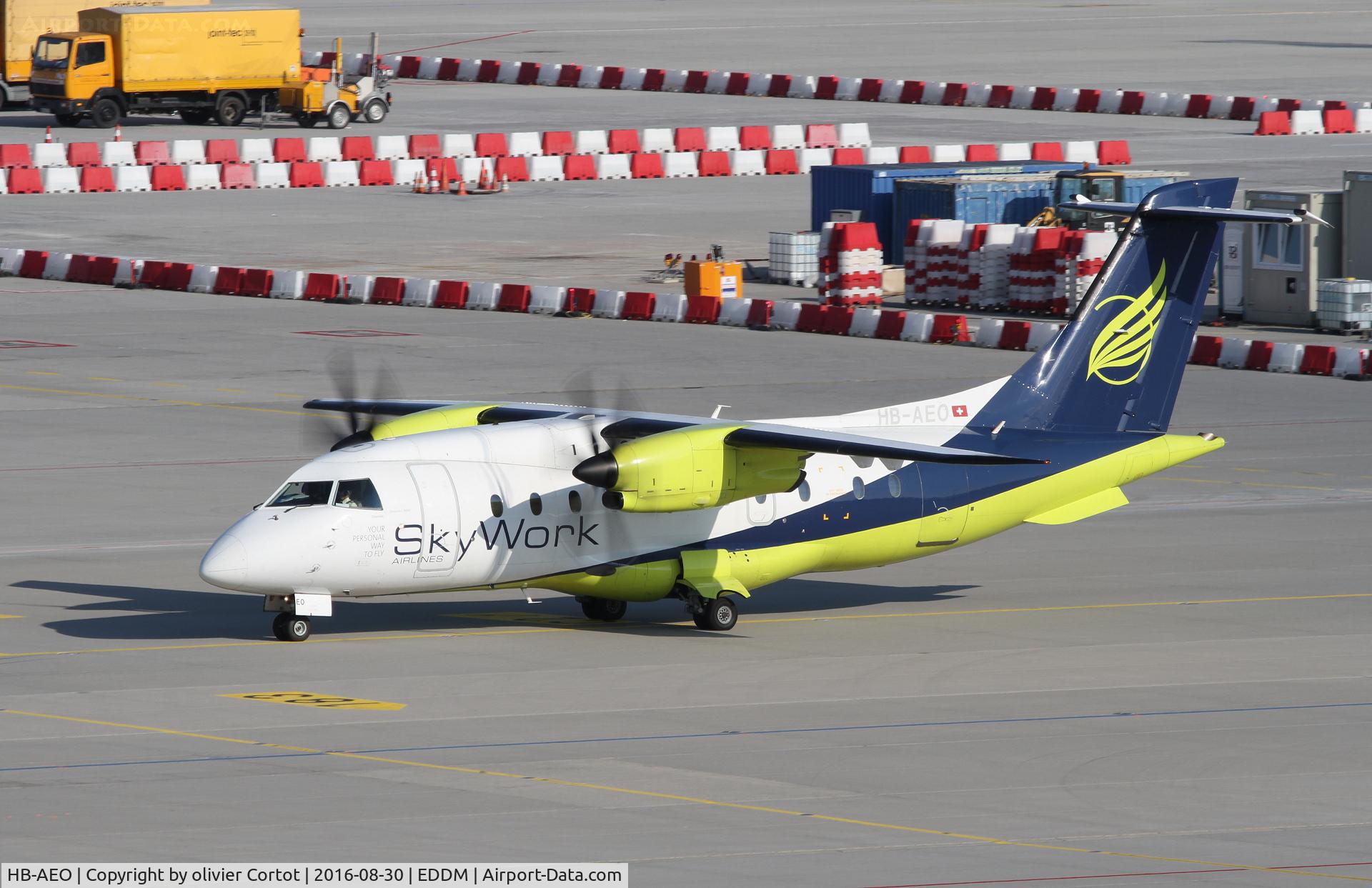 HB-AEO, 1995 Dornier 328-100 C/N 3061, Taxiing at munich airport