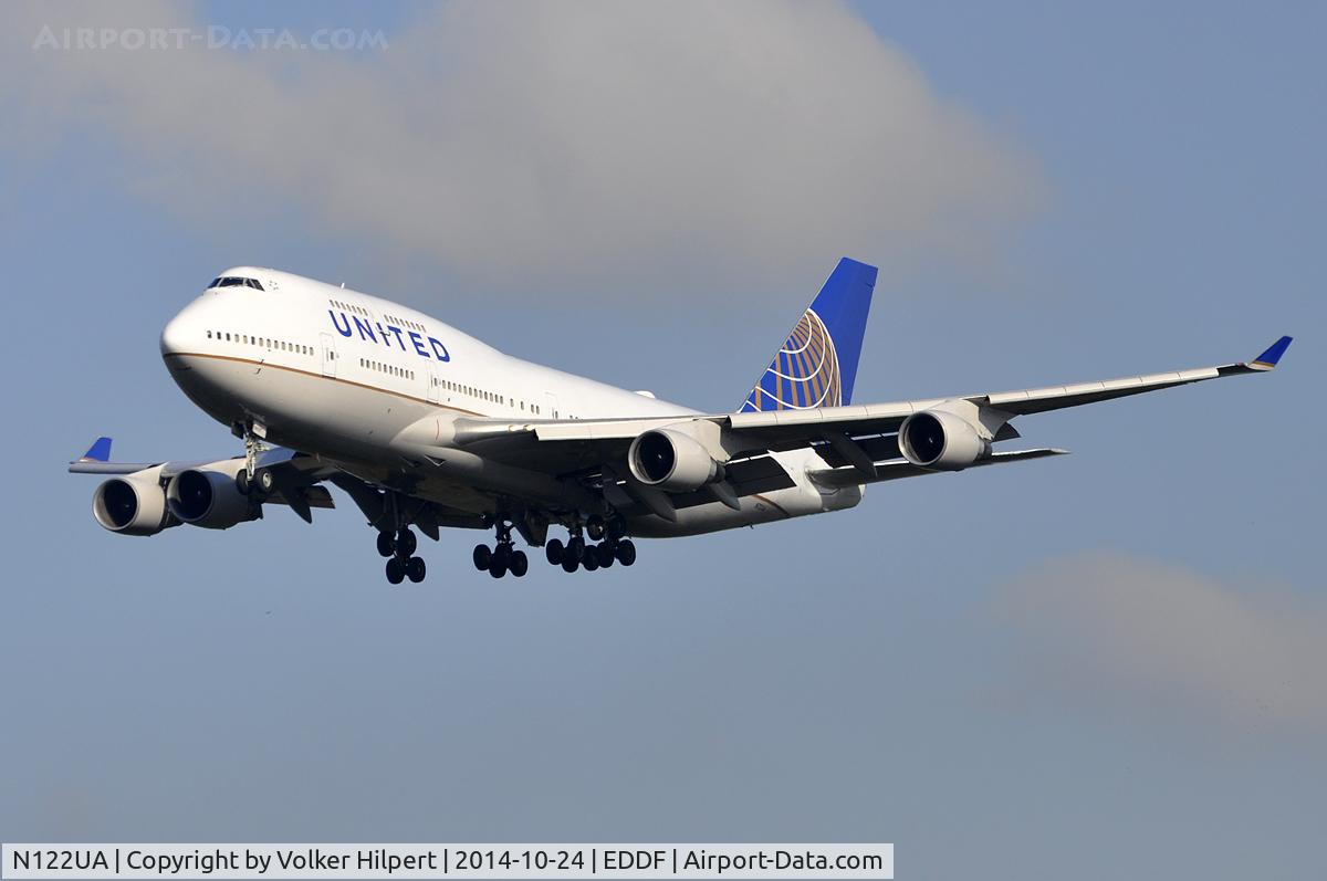 N122UA, 1999 Boeing 747-422 C/N 29168, at fra