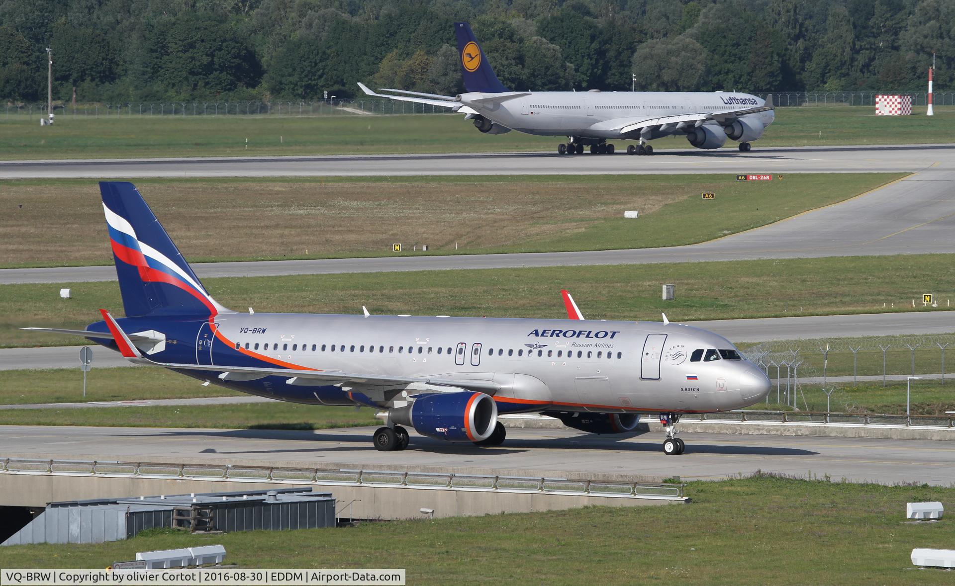 VQ-BRW, 2014 Airbus A320-214 C/N 5974, taxiing in munich