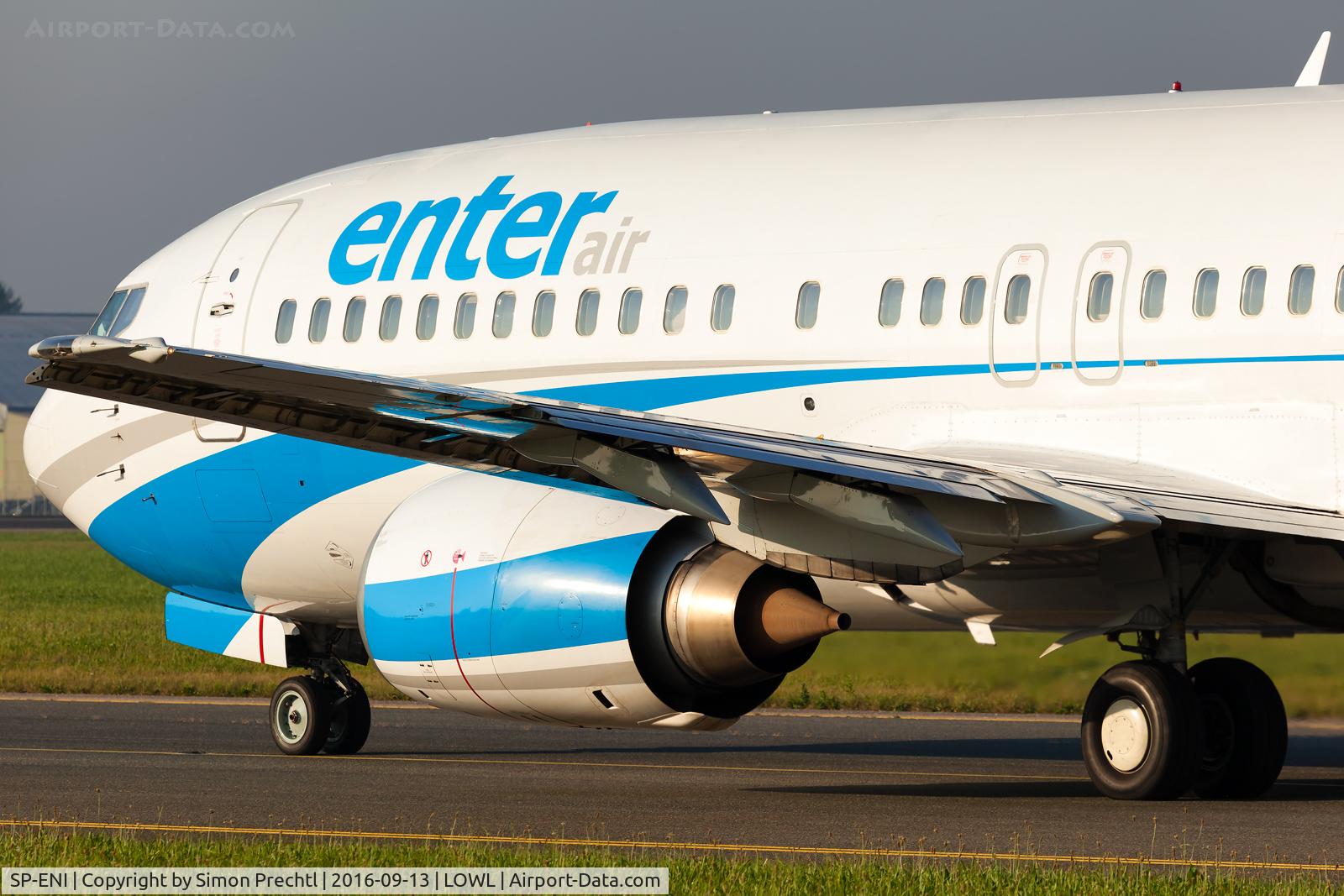 SP-ENI, 1996 Boeing 737-43Q C/N 28489, SP-ENI @ Linz Airport