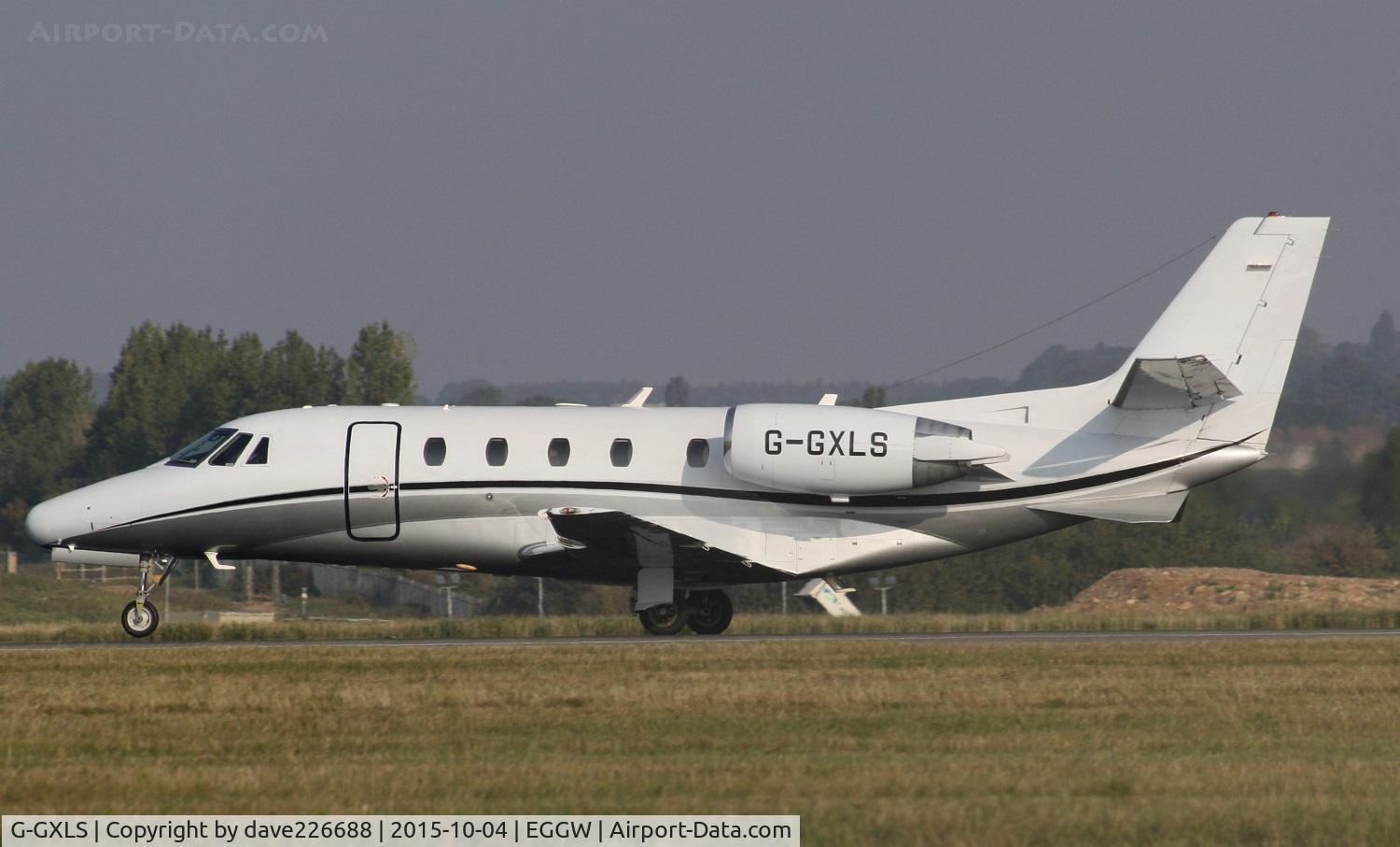 G-GXLS, 2005 Cessna 560XLS Citation Excel C/N 560-5608, G GXLS Cessna 560XL Citation - Takeoff from London Luton