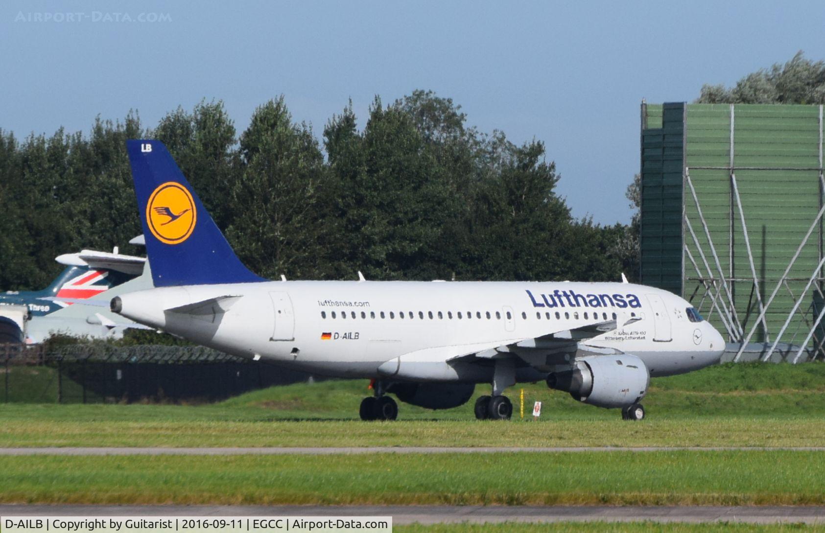 D-AILB, 1996 Airbus A319-114 C/N 610, At Manchester