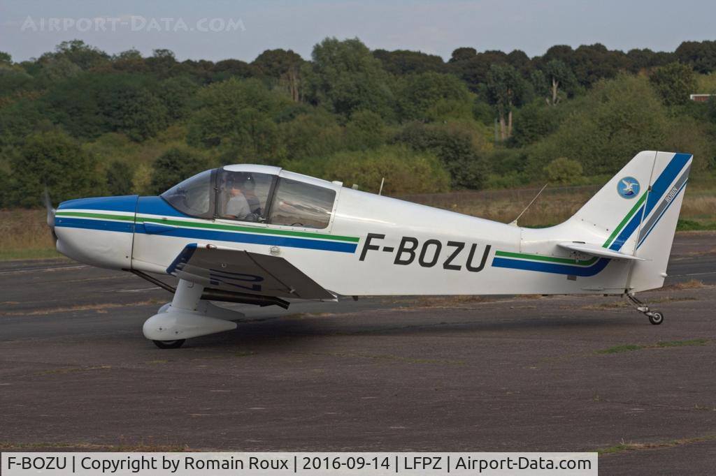 F-BOZU, CEA Jodel DR-221 Dauphin C/N 76, Taxiing