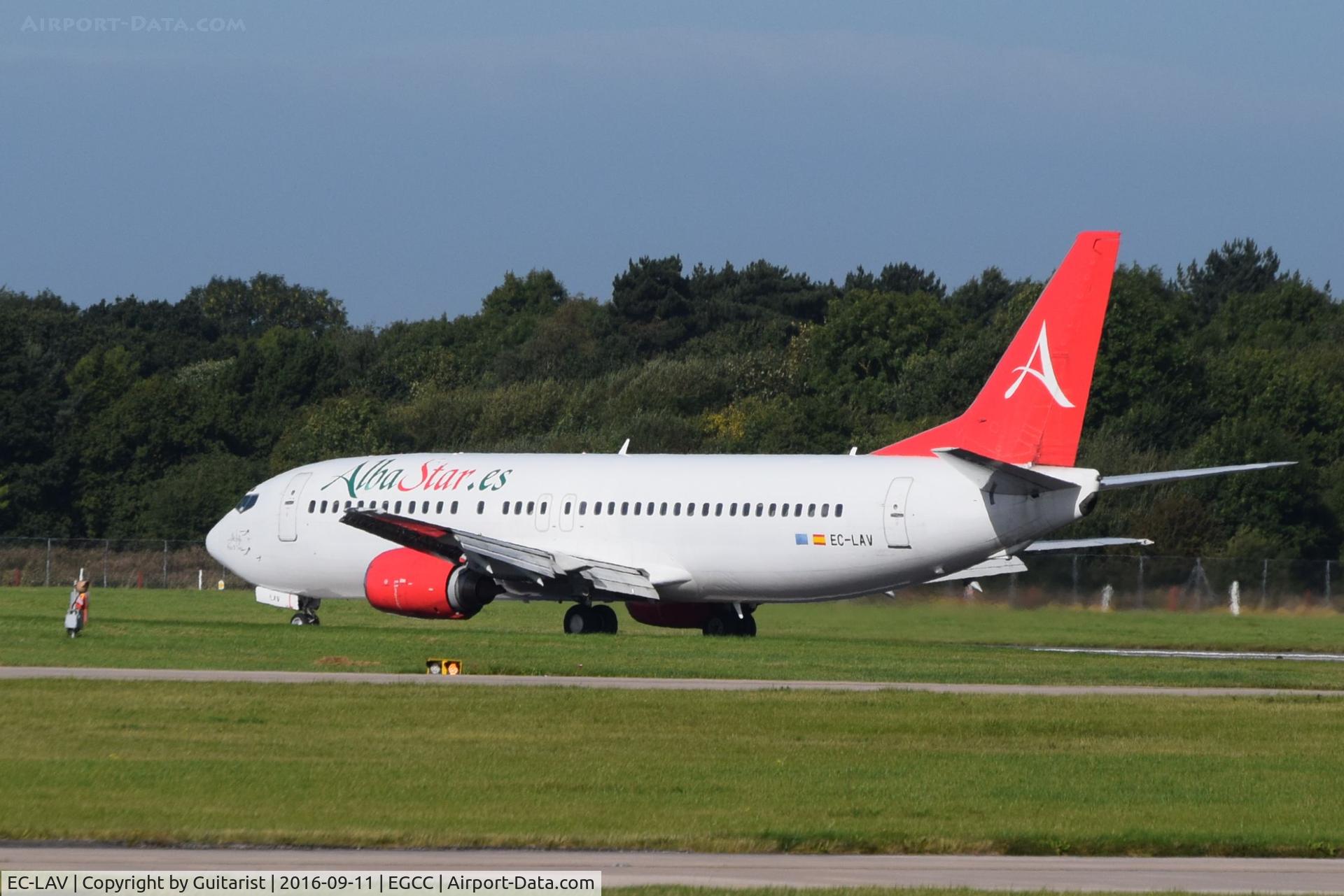 EC-LAV, 1989 Boeing 737-408 C/N 24352, At Manchester