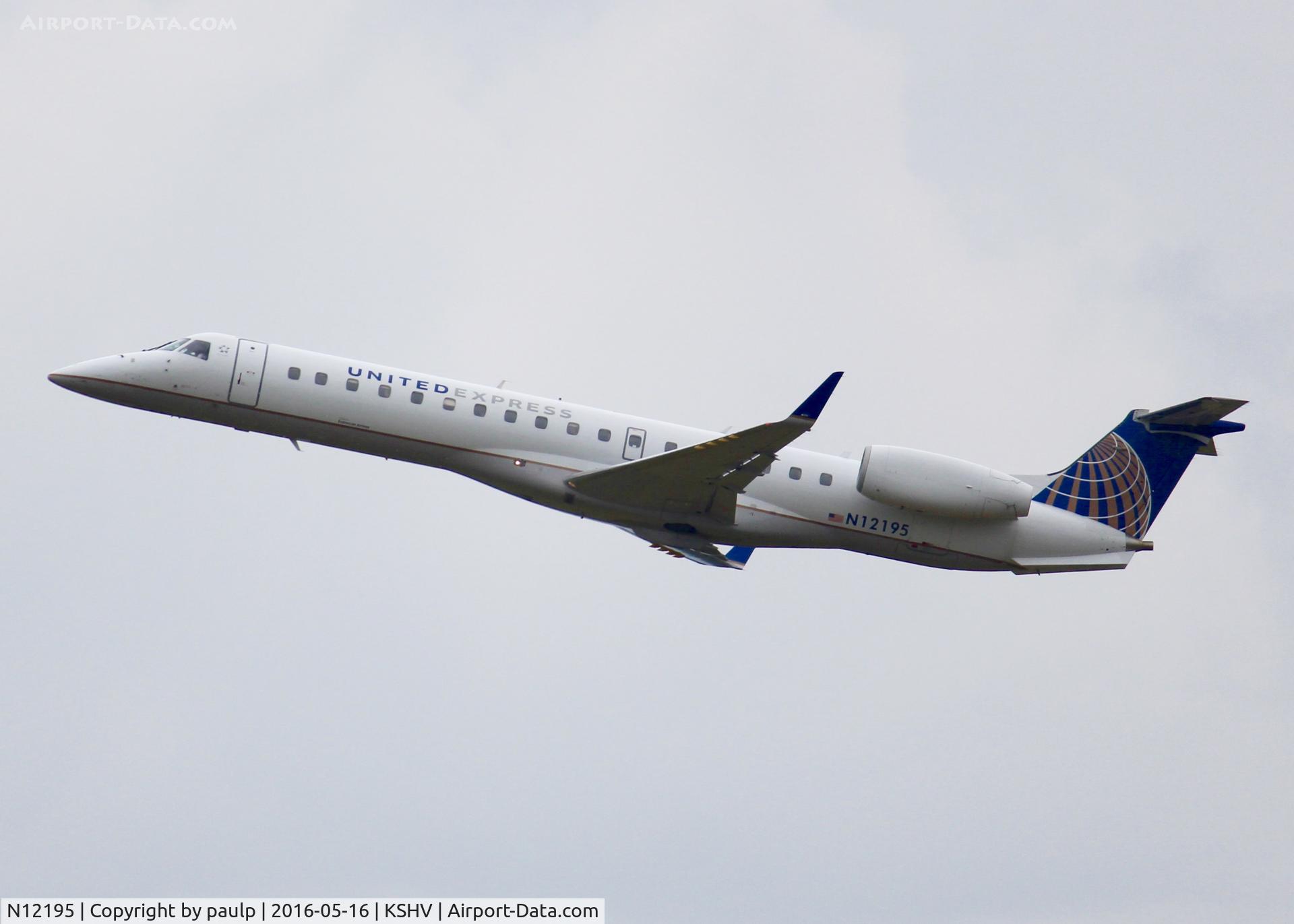 N12195, 2005 Embraer ERJ-145XR (EMB-145XR) C/N 14500943, At Shreveport Regional.