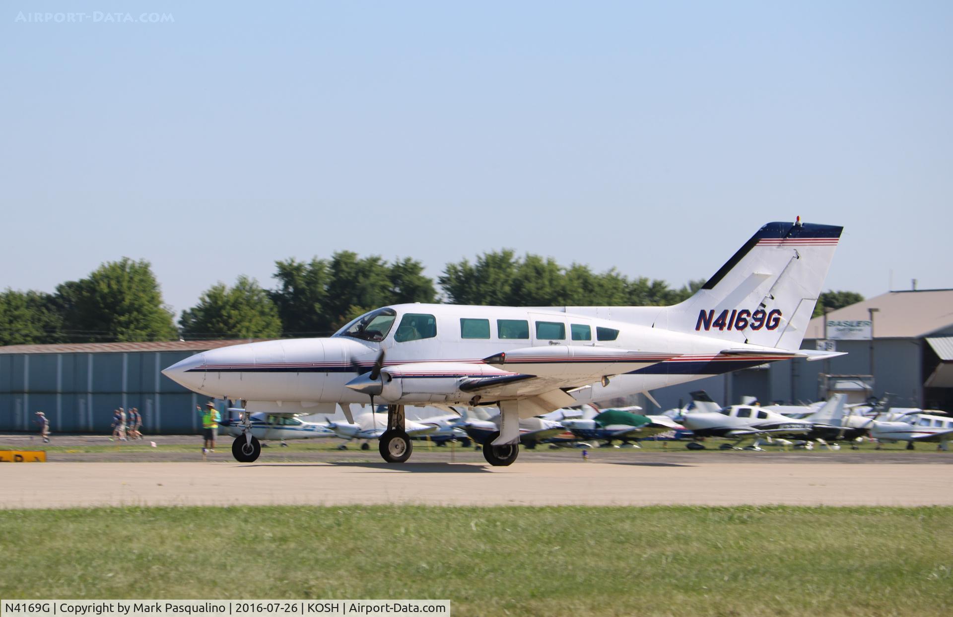 N4169G, Cessna 402B Businessliner C/N 402B1215, Cessna 402B