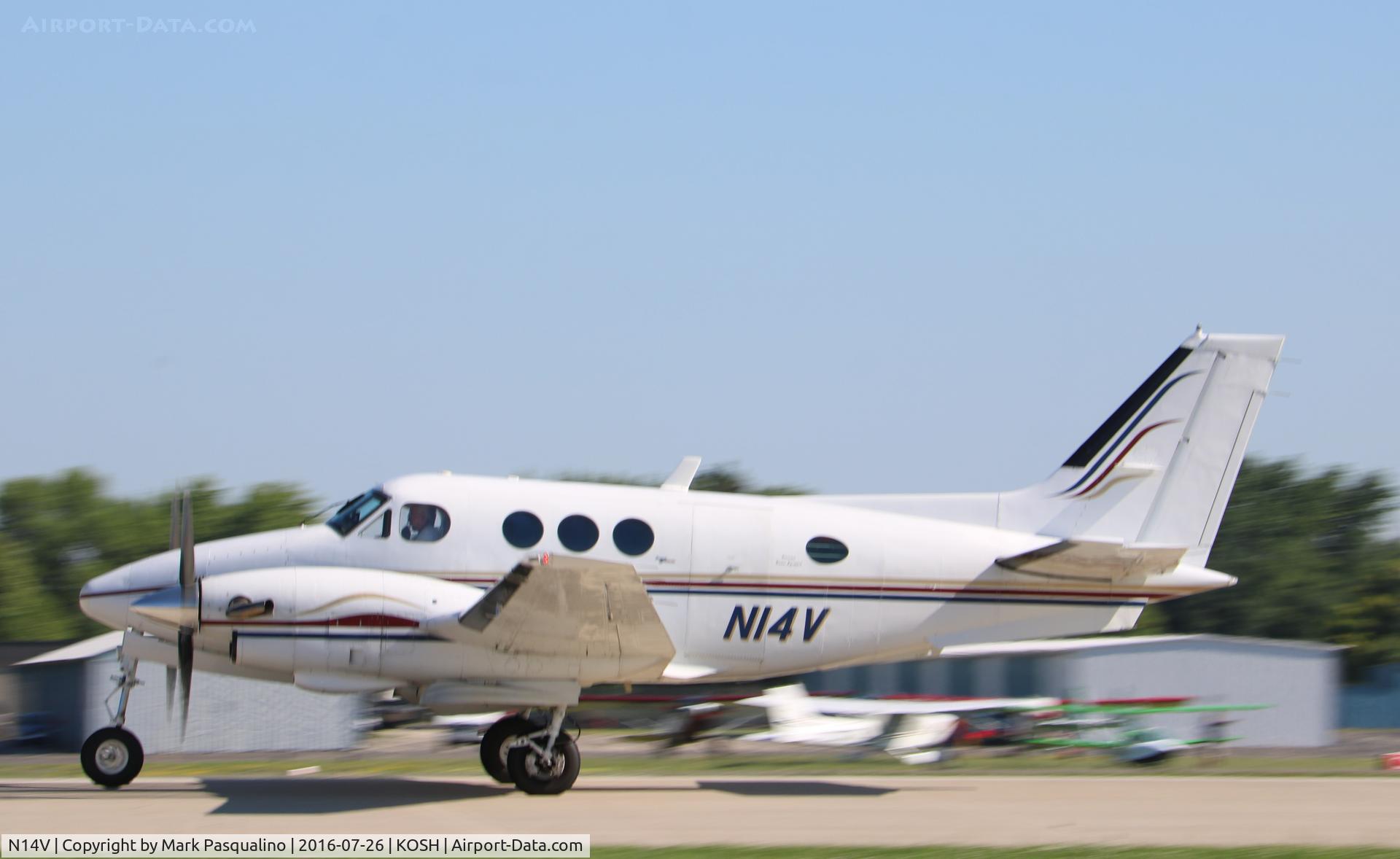 N14V, 1968 Beech B90 C/N LJ-411, Beech B90