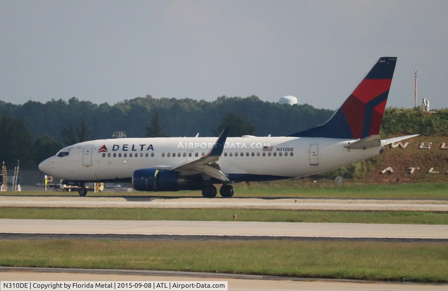 N310DE, Boeing 737-732 C/N 29665, Delta