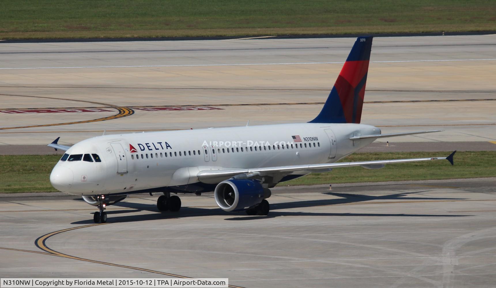 N310NW, 1990 Airbus A320-211 C/N 121, Delta