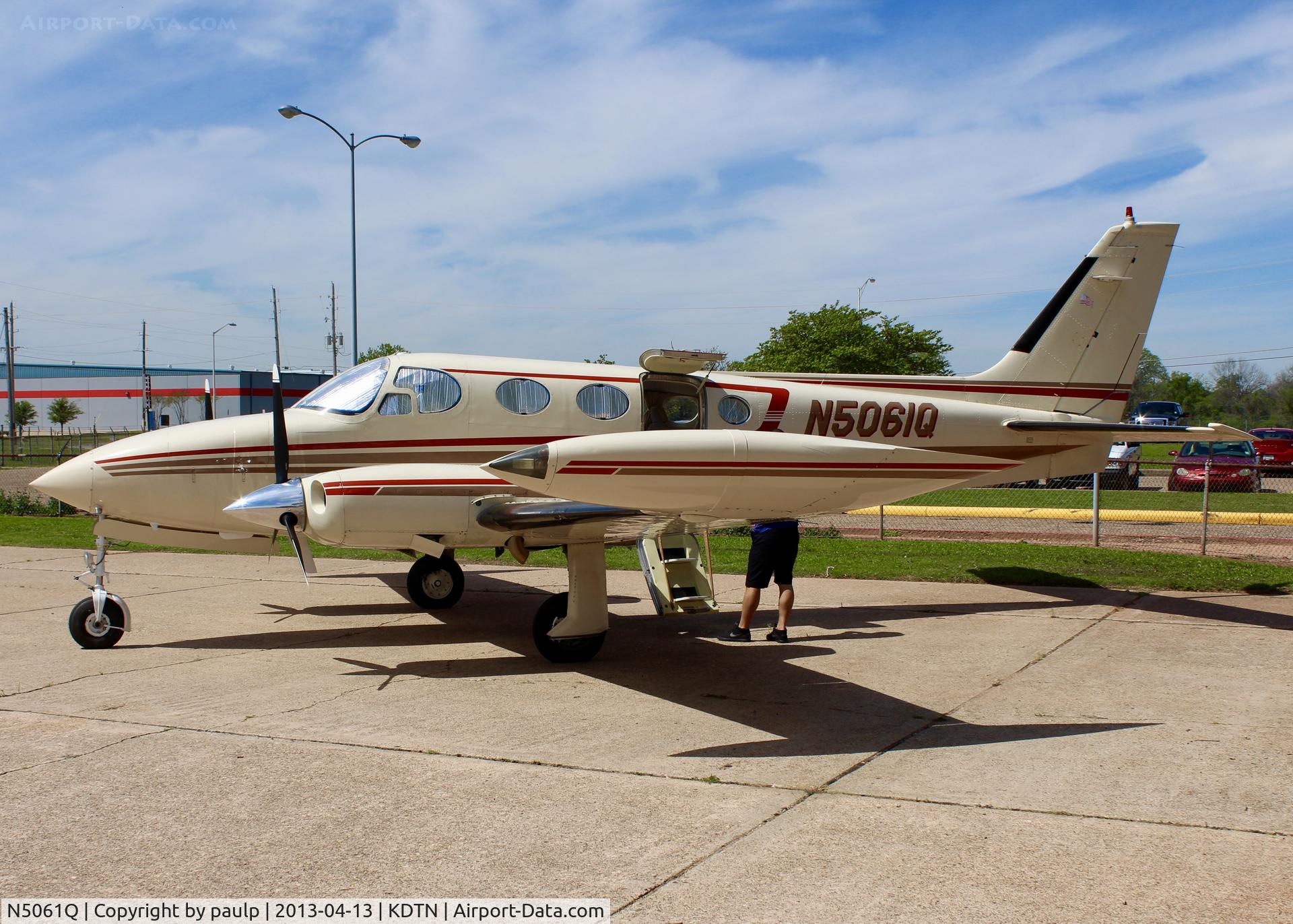 N5061Q, 1971 Cessna 340 C/N 340-0017, At Downtown Shreveport.