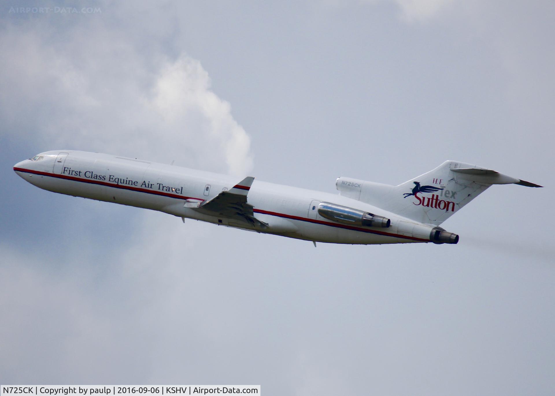 N725CK, 1980 Boeing 727-224 C/N 22252, At Shreveport Regional.