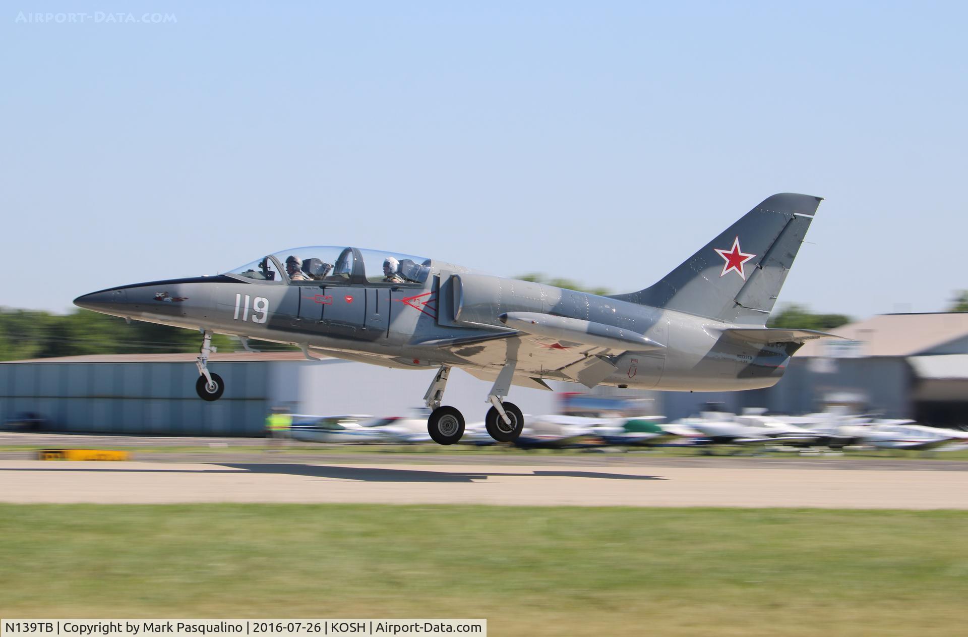 N139TB, 1984 Aero L-39 Albatros C/N 432919, Aero L-39