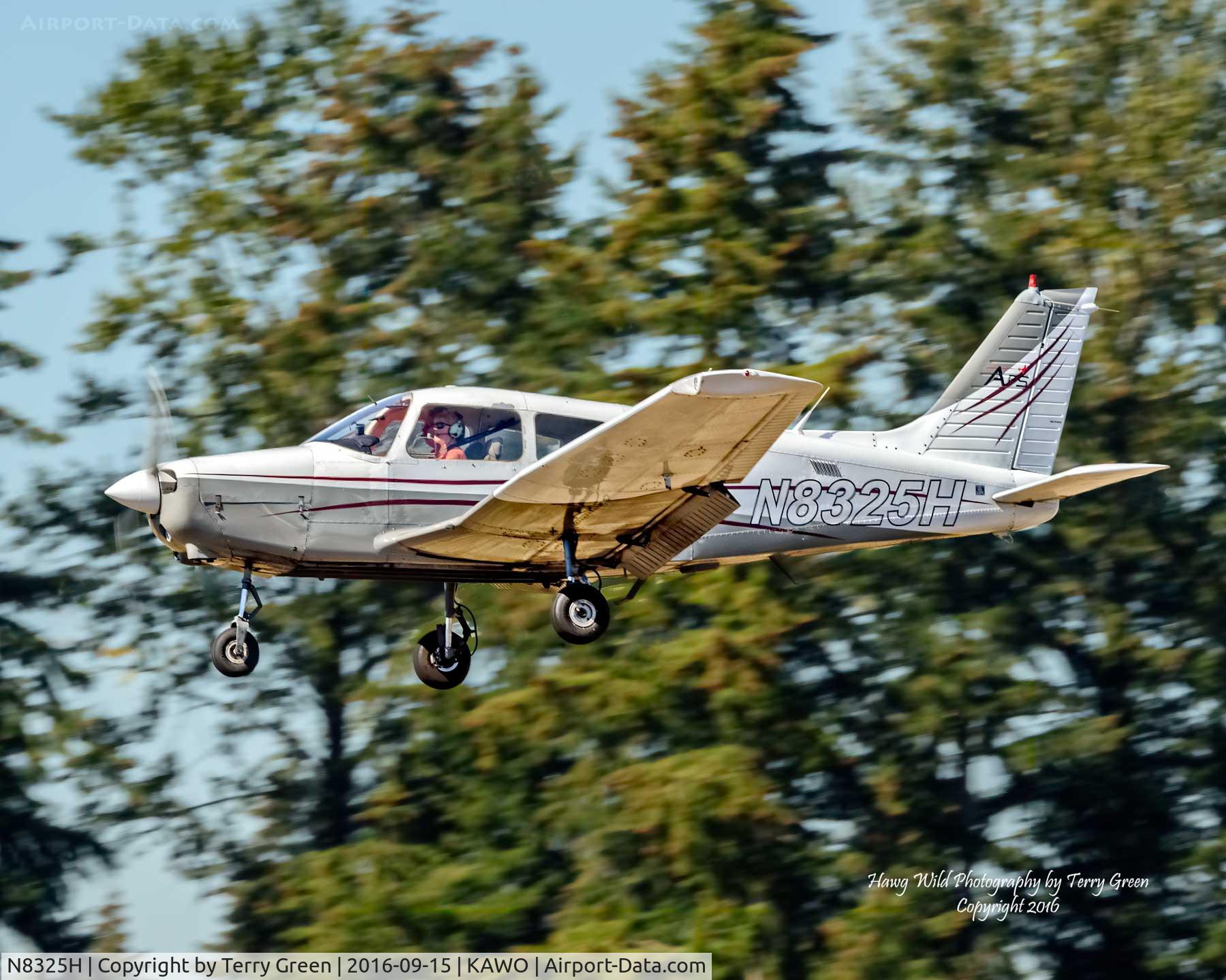 N8325H, Piper PA-28-161 C/N 28-8116130, Arlington Airport