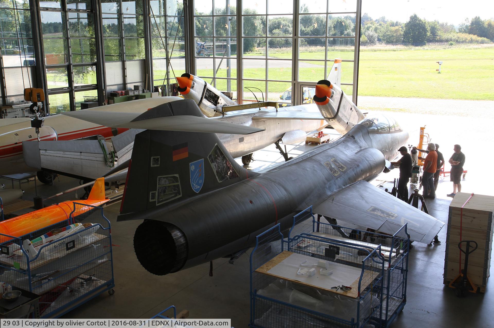 29 03, Lockheed F-104TF Starfighter C/N 583F-5049, adding plexiglas panels to this TF-104