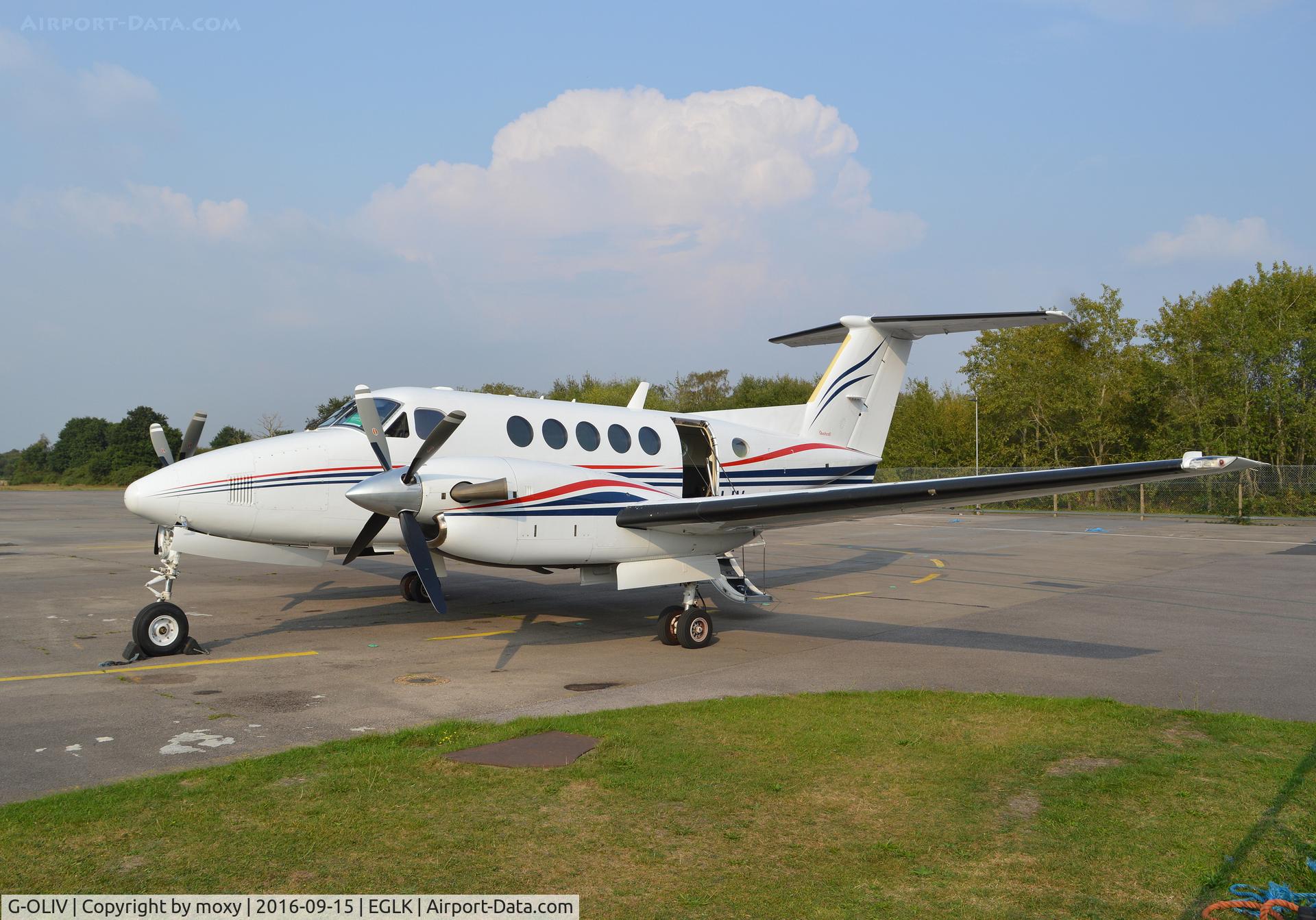 G-OLIV, 2003 Raytheon B200 King Air C/N BB-1835, Beech B200 King Air at Blackbushe.