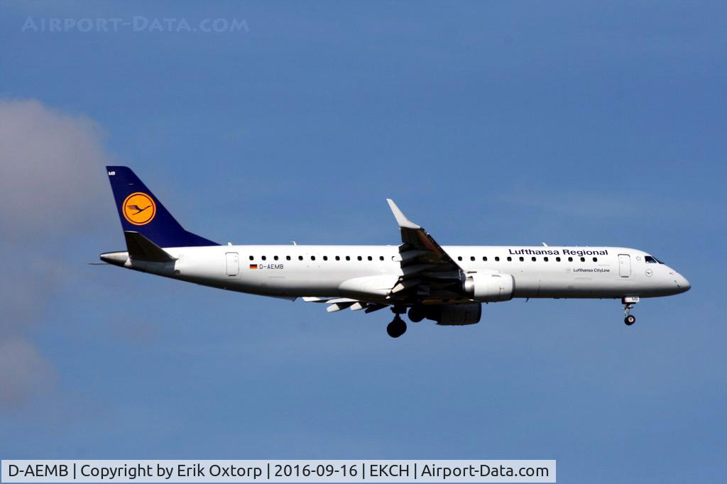 D-AEMB, 2009 Embraer 195LR (ERJ-190-200LR) C/N 19000297, D-AEMB landing rw 04L