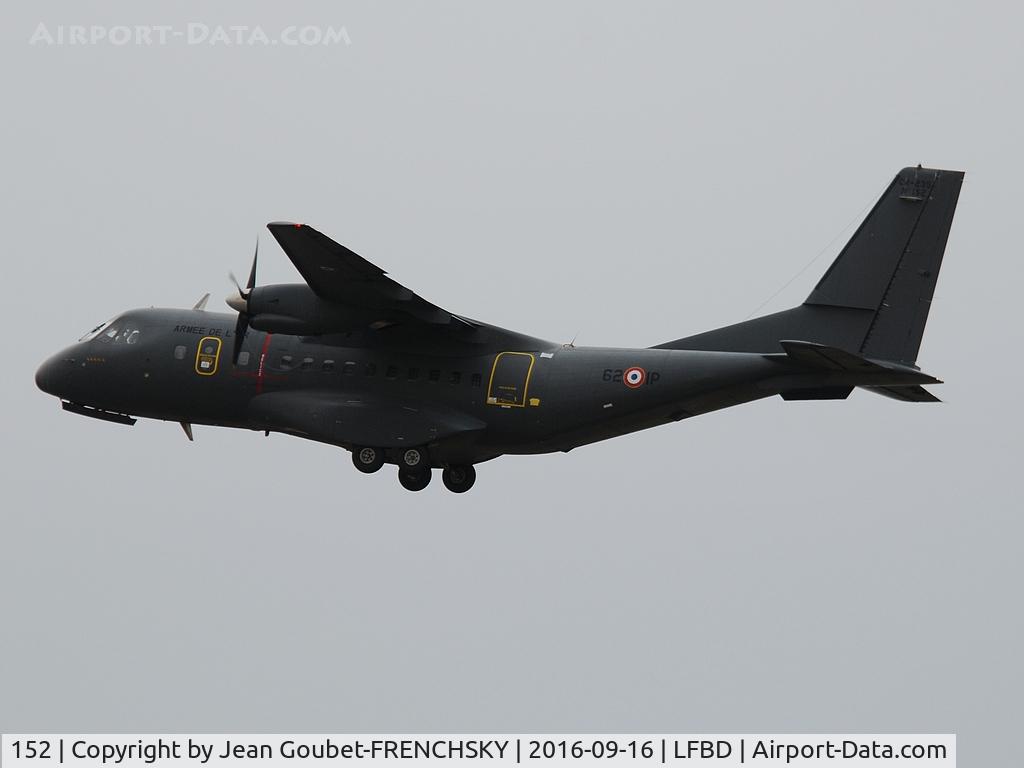 152, Airtech CN-235-200M C/N C152, COTAM 1472 take off 23 to Souge drop zone