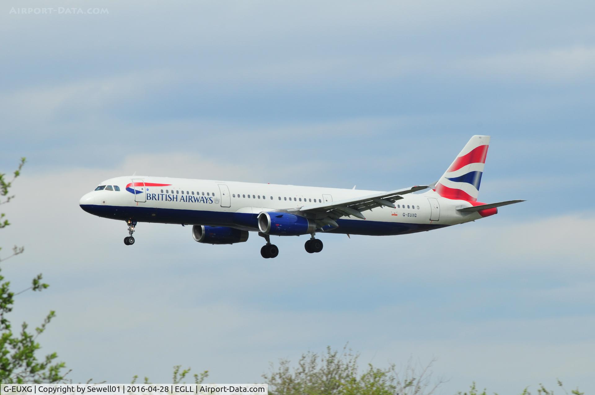 G-EUXG, 2004 Airbus A321-231 C/N 2351, LANDING AT LHR
