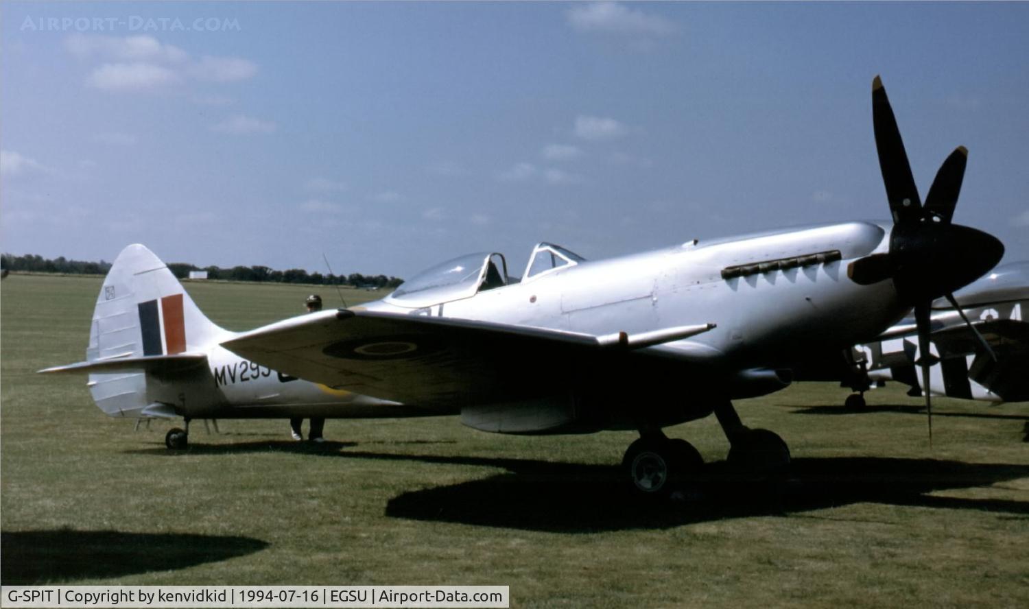 G-SPIT, 1944 Supermarine 379 Spitfire FR.XIV C/N 6S/649205, At the 1994 Flying Legends Air Show.