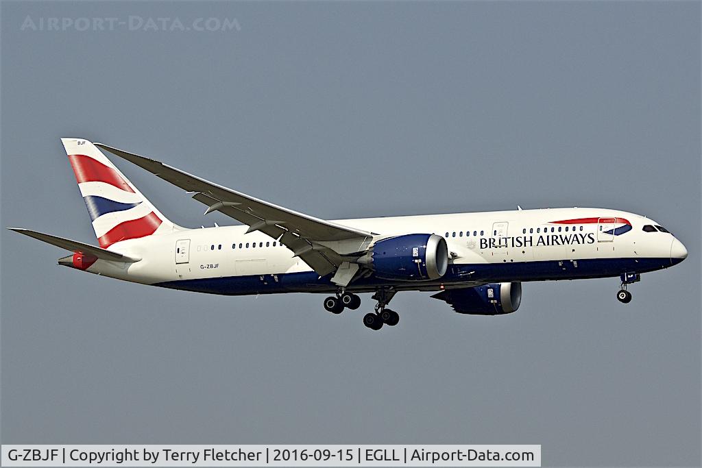 G-ZBJF, 2013 Boeing 787-8 Dreamliner C/N 38613, On approach to  London Heathrow