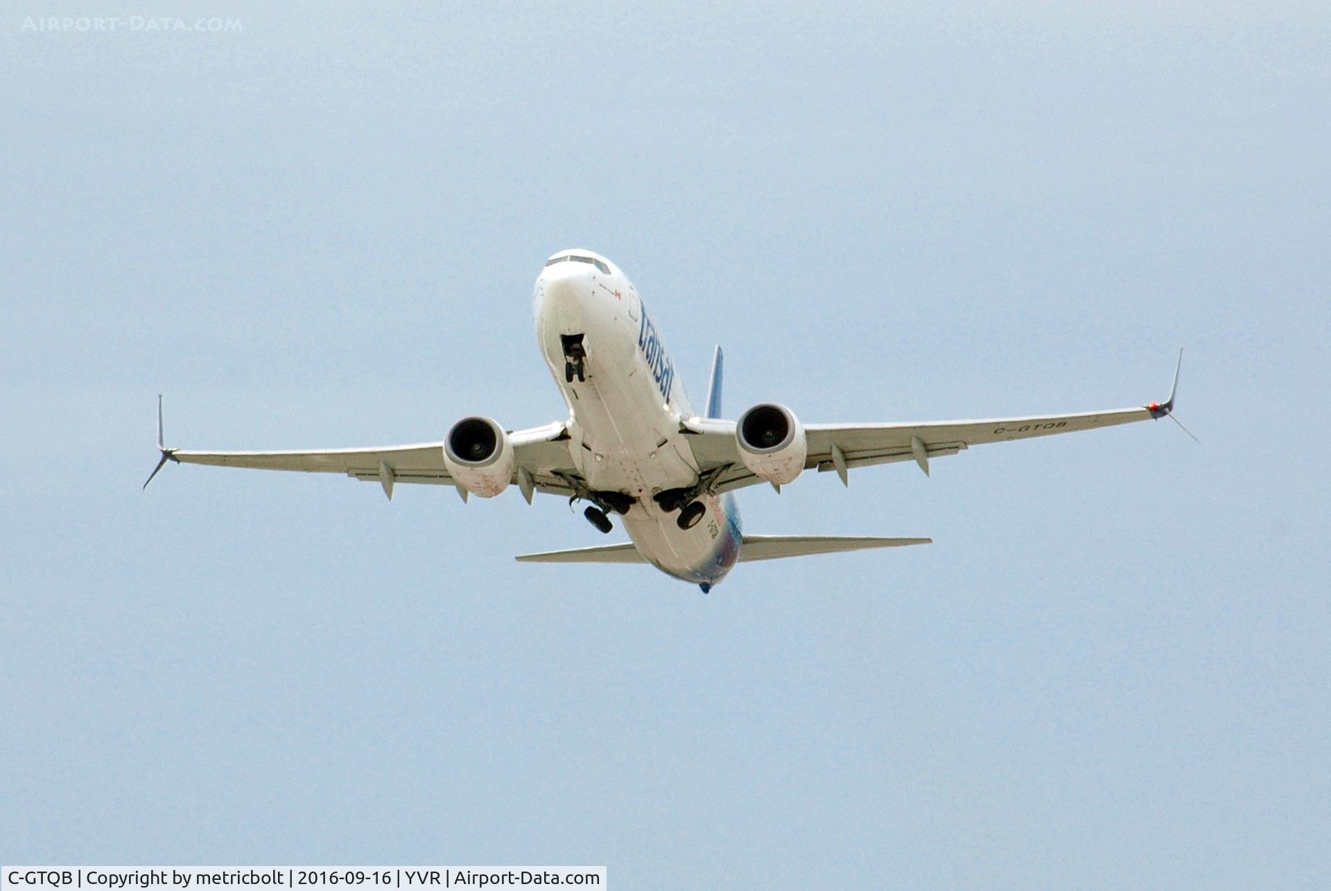 C-GTQB, 2006 Boeing 737-8Q8 C/N 30696, On its way to YYZ