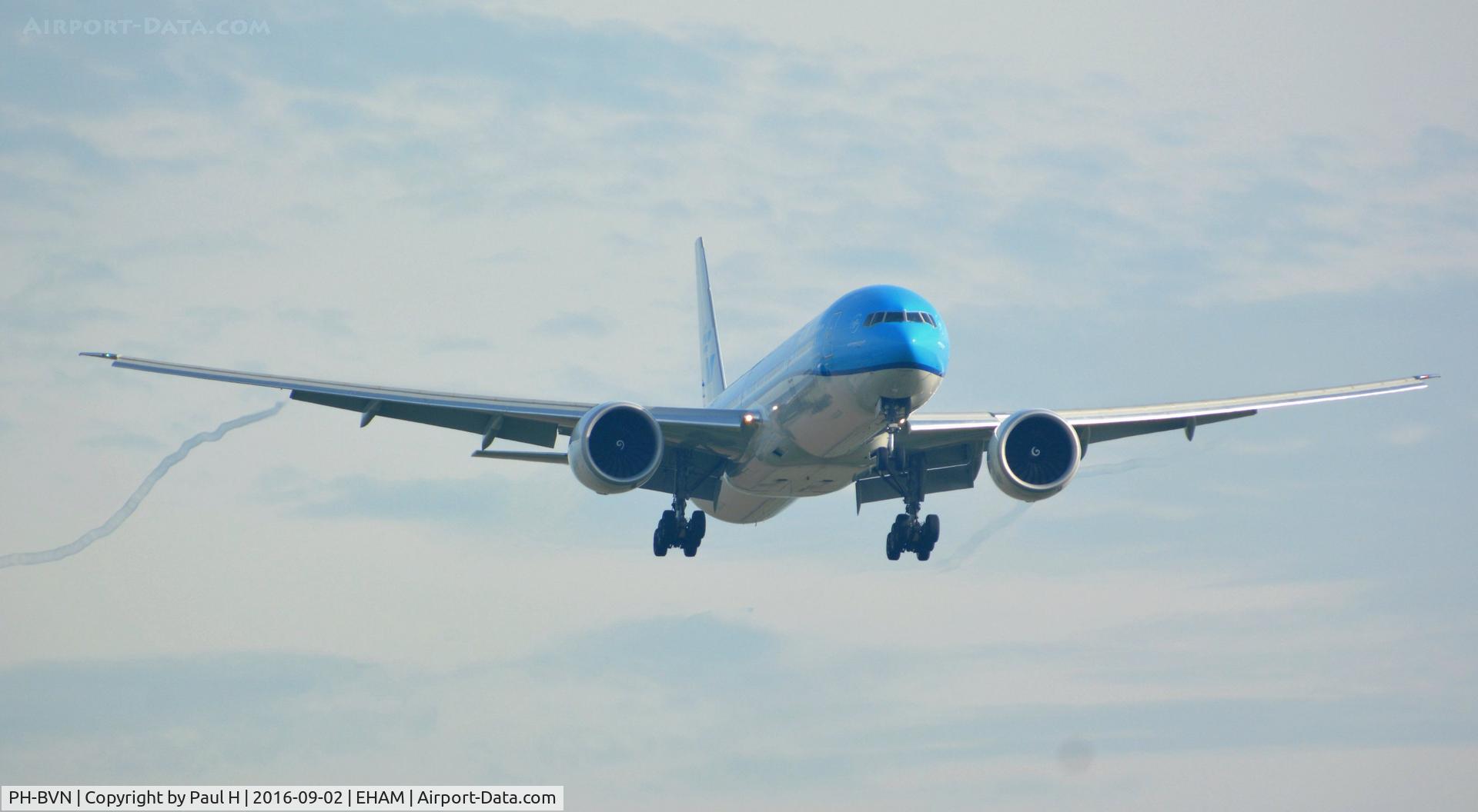 PH-BVN, 2015 Boeing 777-306/ER C/N 44549, Heavy arrival at Schiphol Airport, Polderbaan