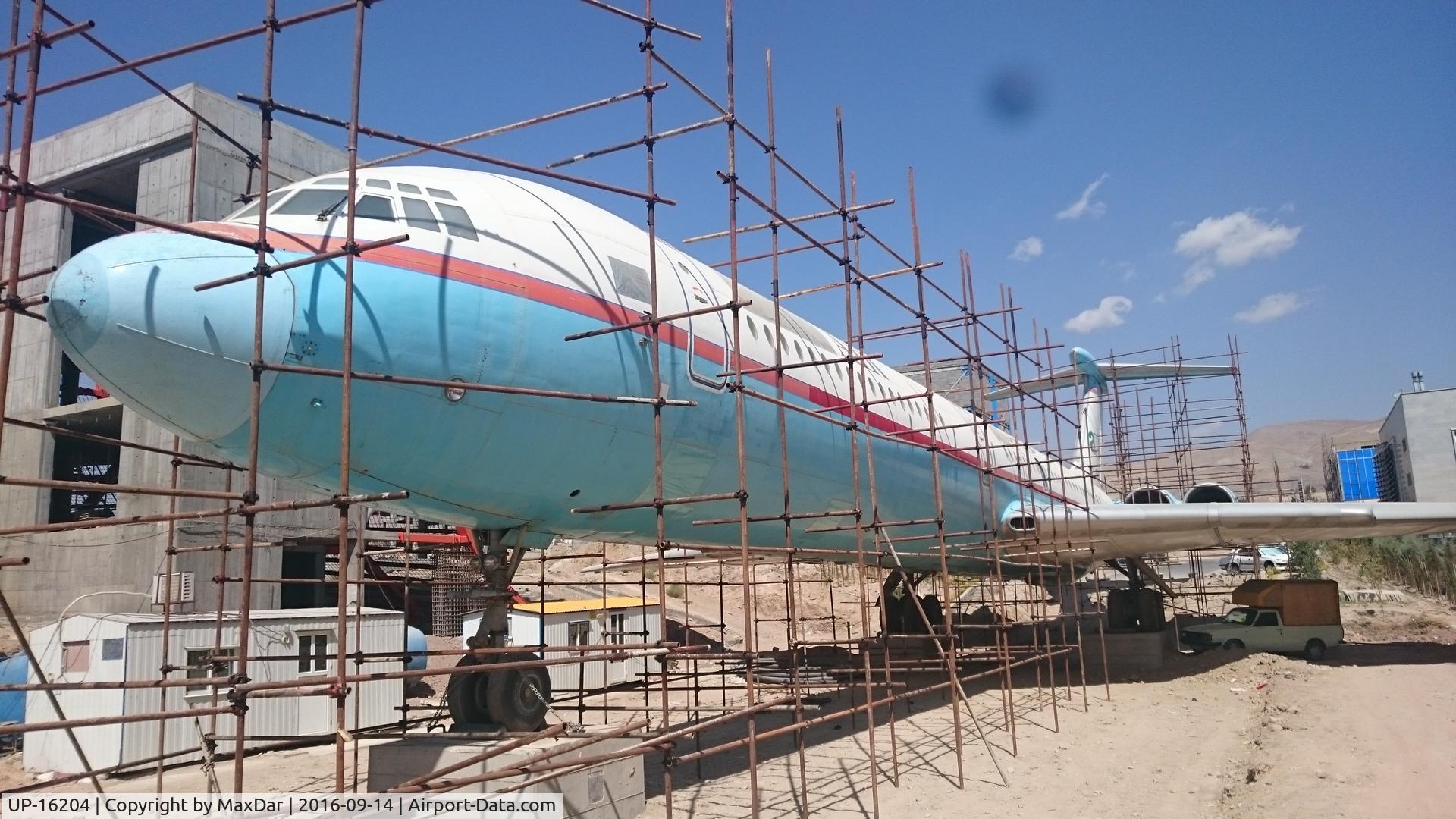 UP-16204, 1993 Ilyushin Il-62M C/N 4255152, Now is using as a monument at Pardis, Iran