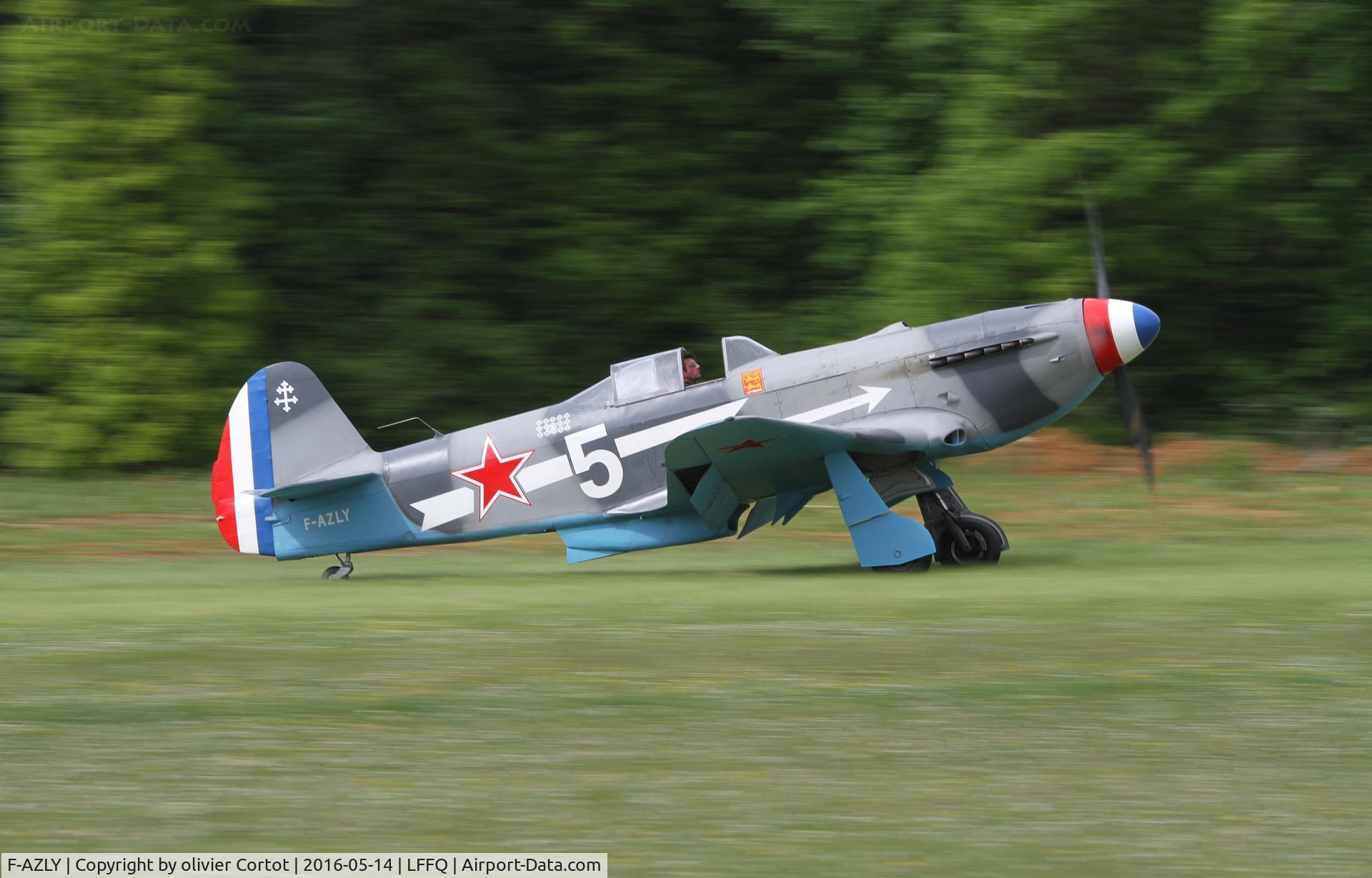 F-AZLY, Yakovlev Yak-3U C/N 172890, landing during the Ferté Alais airshow