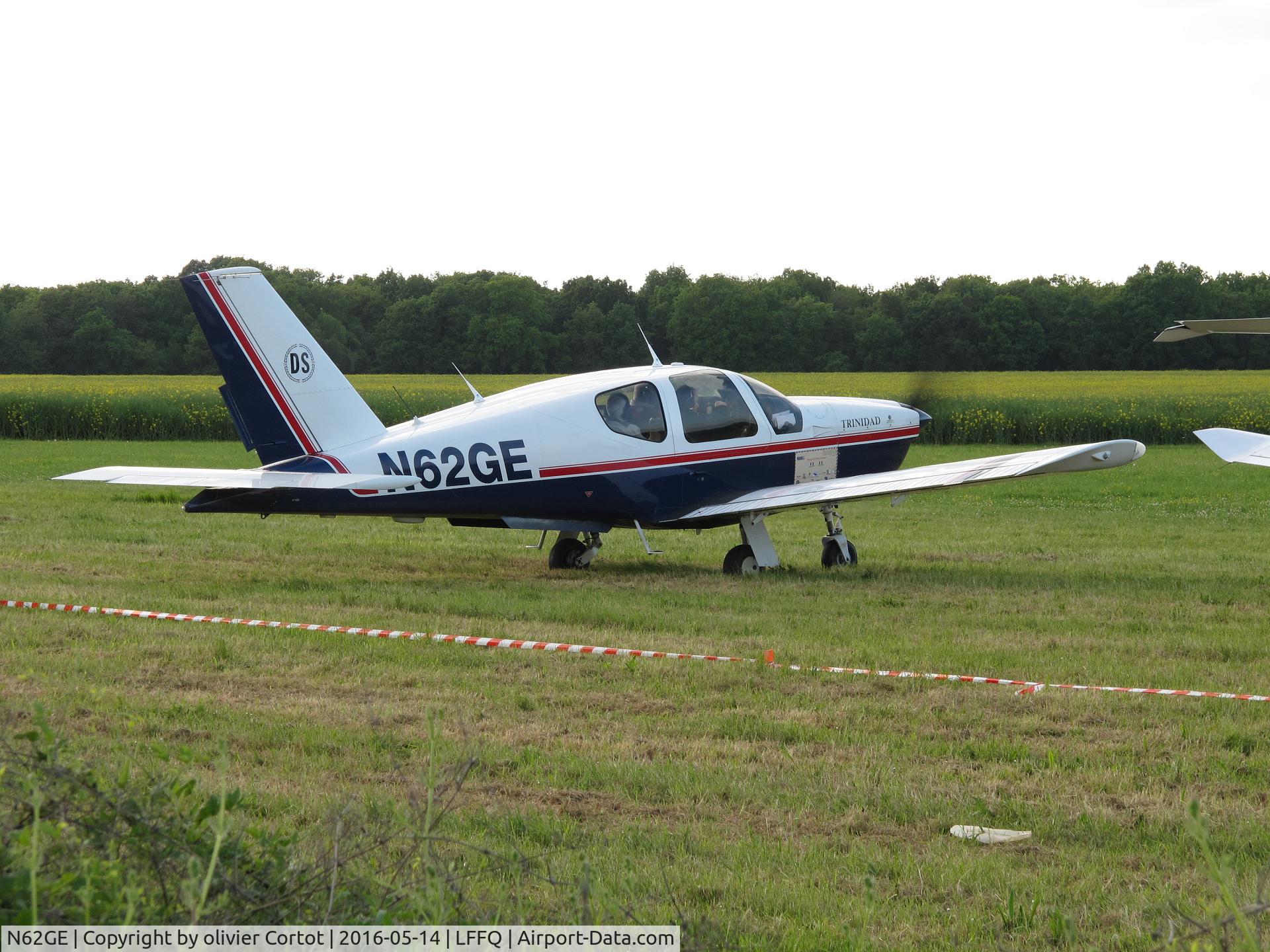 N62GE, Socata TB-20 Trinidad C/N 1926, visiting the Ferté Alais airshow
