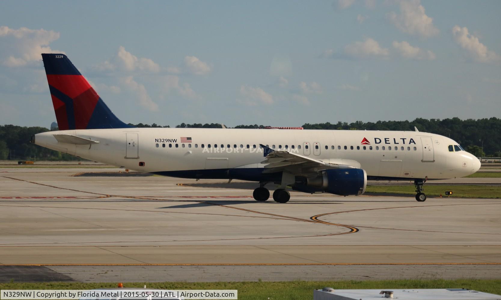 N329NW, 1992 Airbus A320-211 C/N 306, Delta