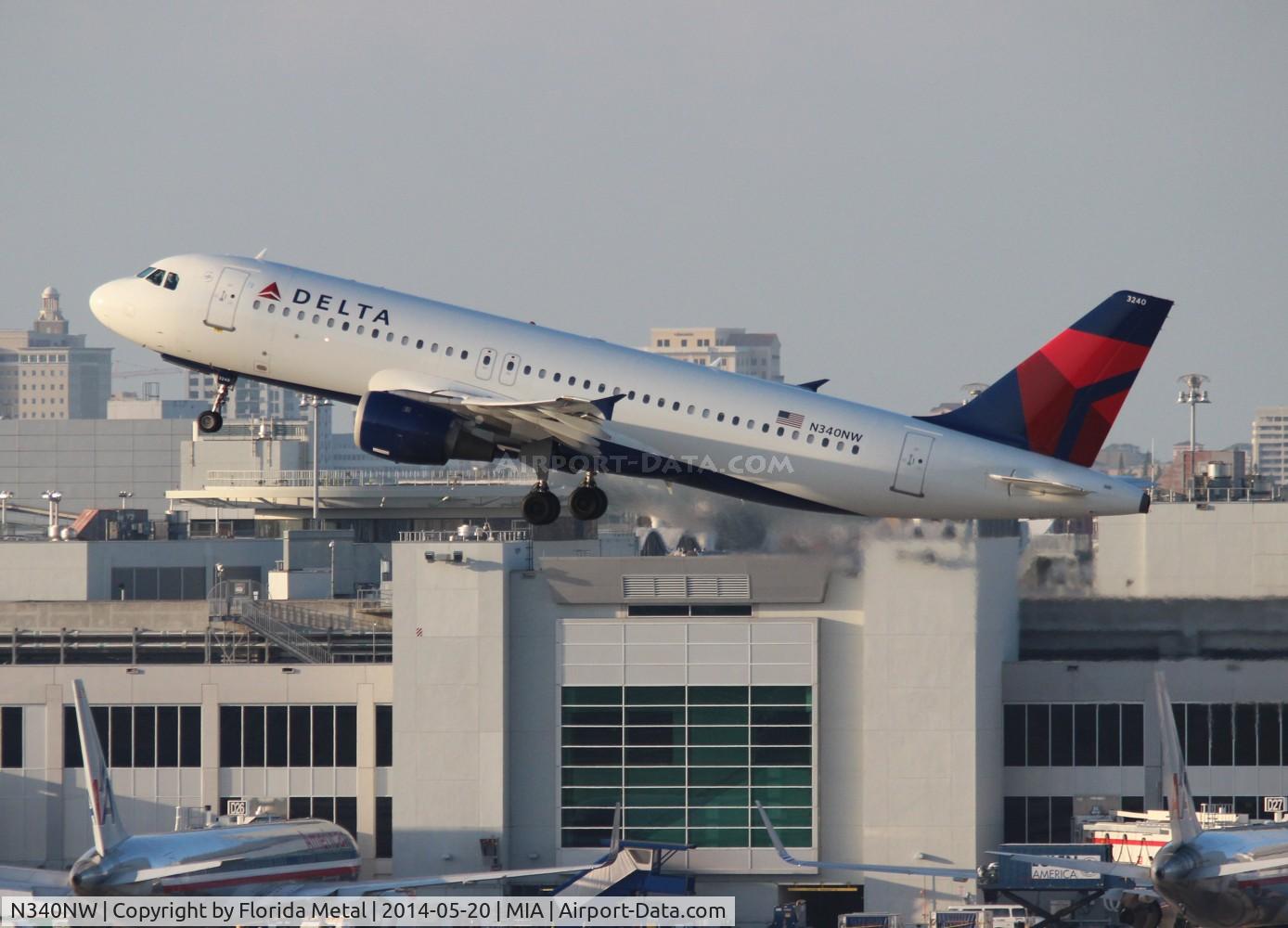 N340NW, 1992 Airbus A320-212 C/N 372, Delta