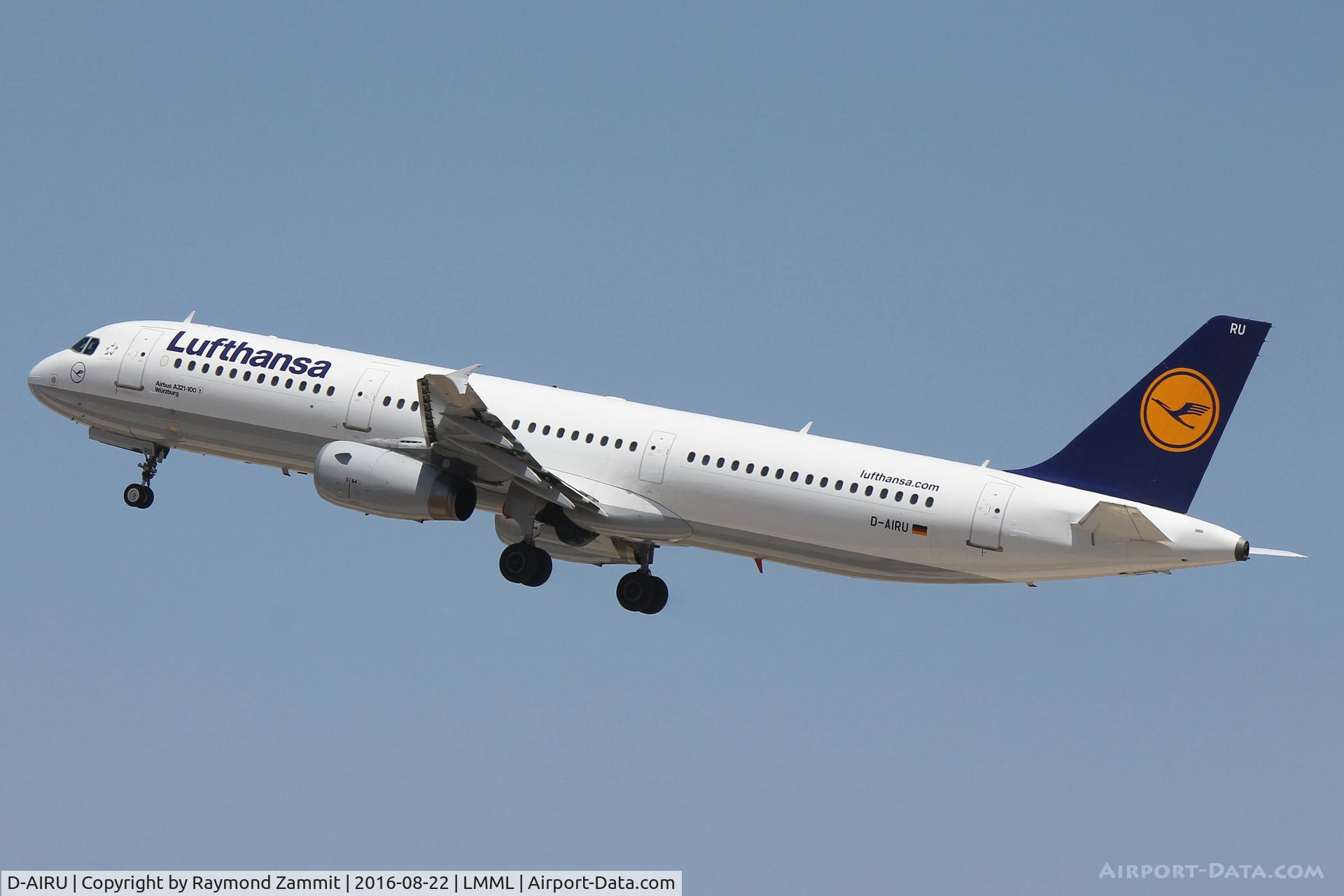D-AIRU, 1997 Airbus A321-131 C/N 692, A321 D-AIRU Lufthansa