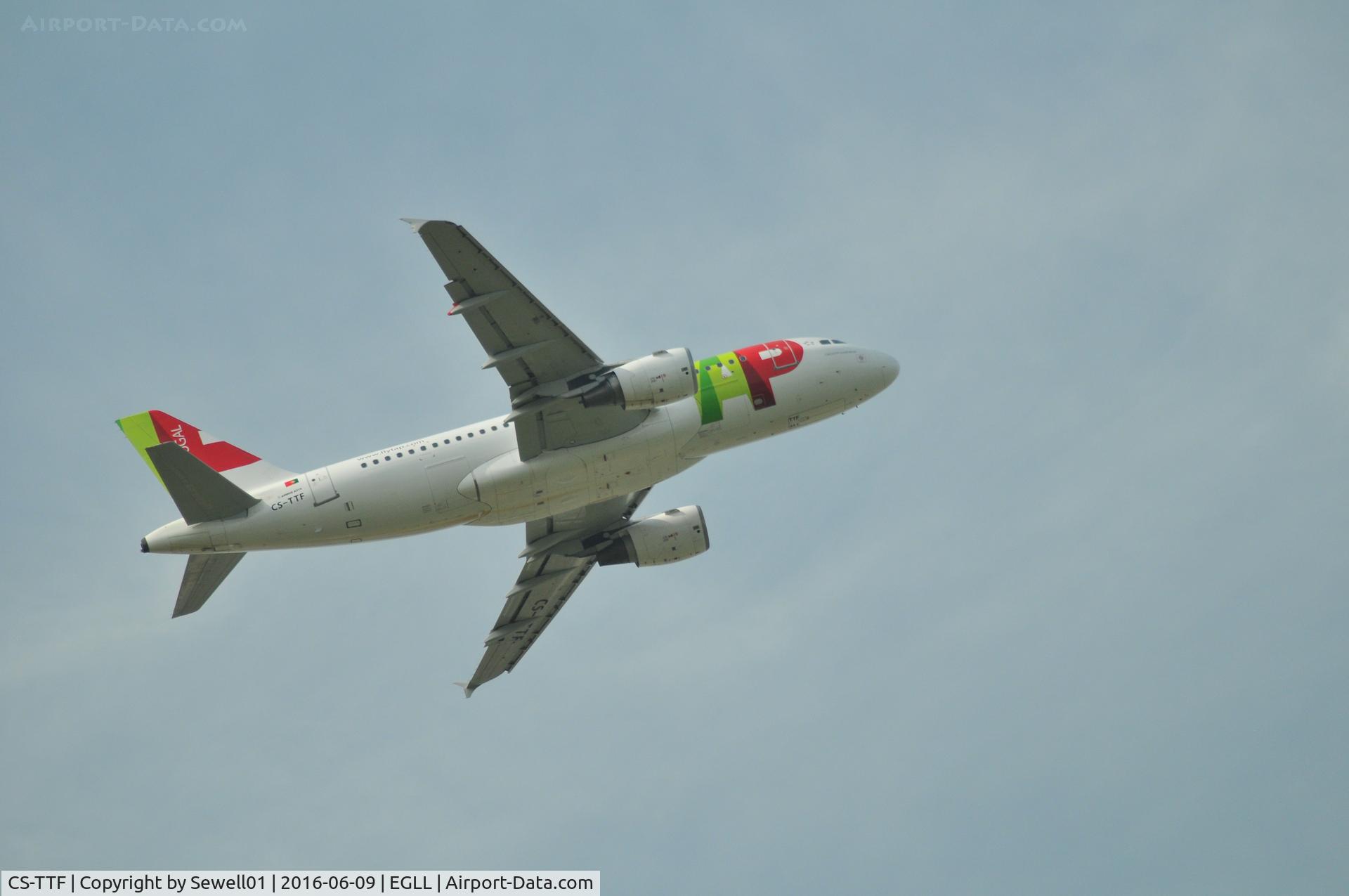 CS-TTF, 1998 Airbus A319-111 C/N 837, Landing at LHR