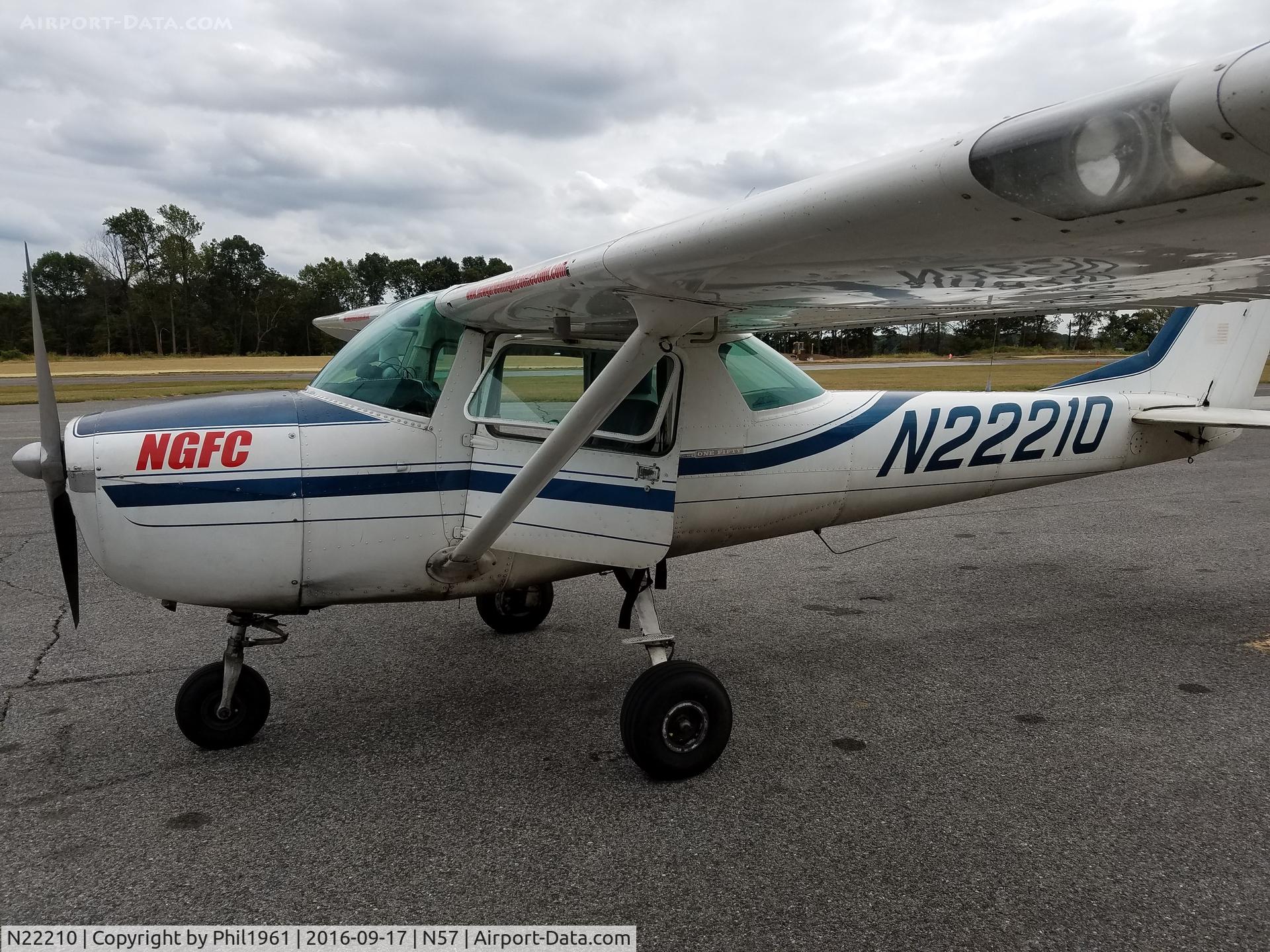 N22210, 1967 Cessna 150H C/N 15068144, New Garden Flying Field's 150H
