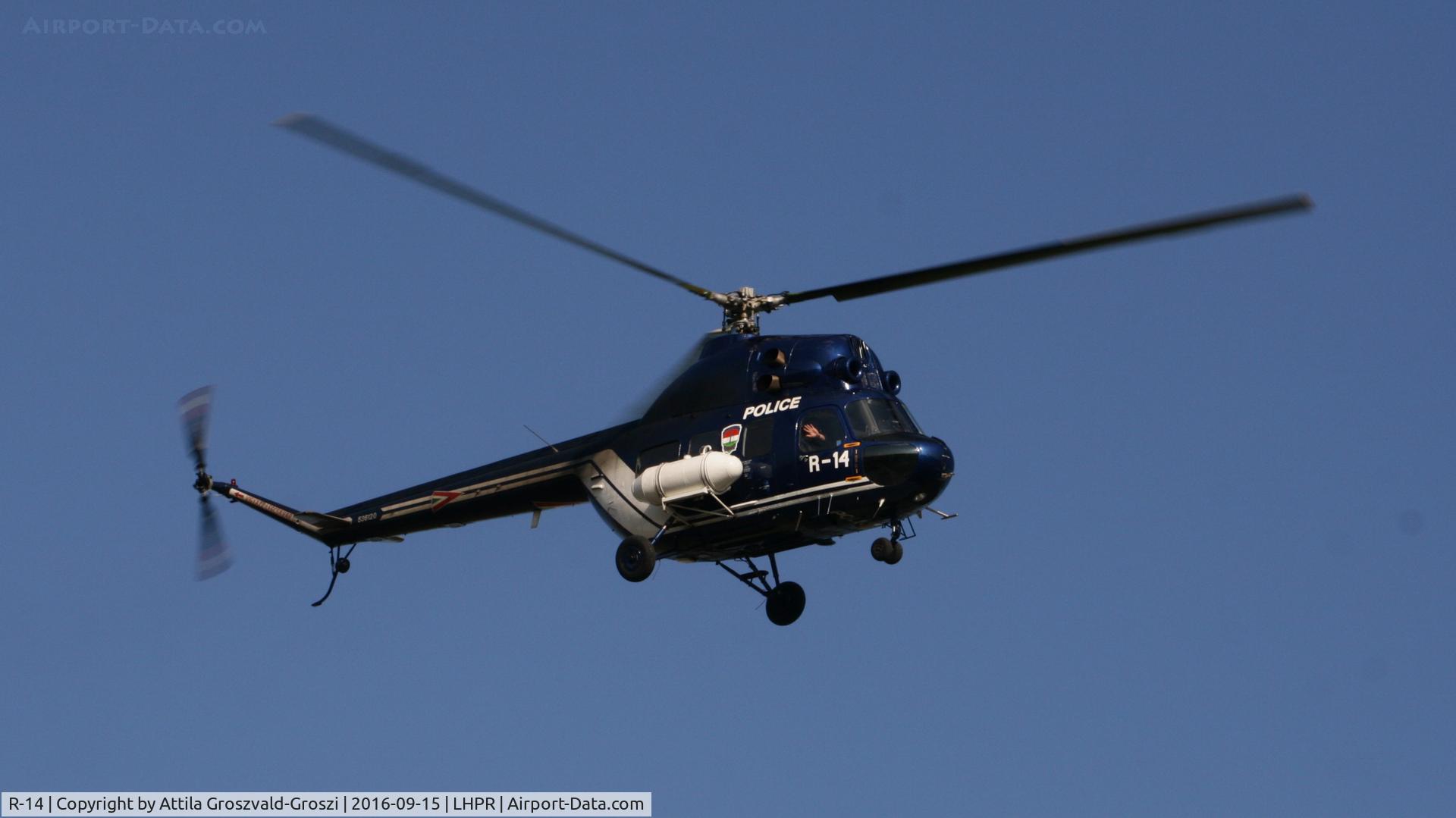 R-14, Mil (PZL-Swidnik) Mi-2 C/N 536120, Györ-Pér Airport, Hungary
