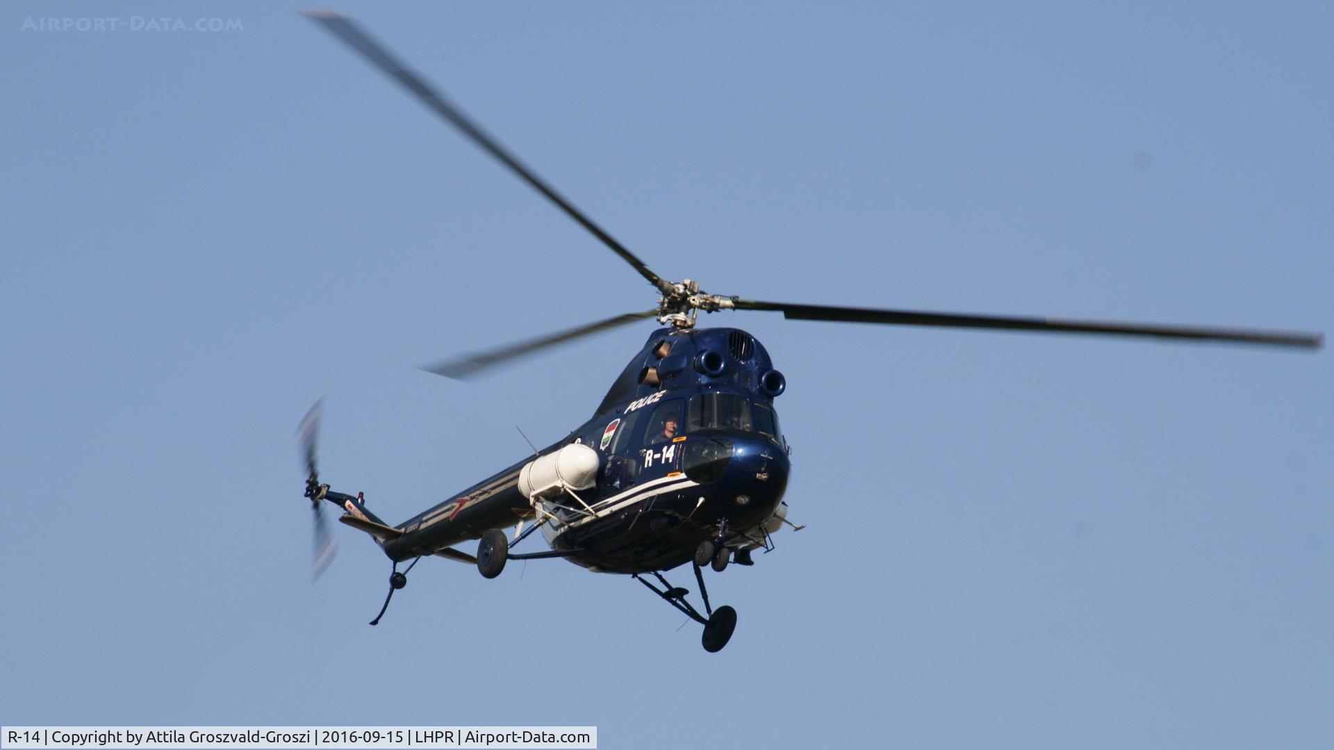 R-14, Mil (PZL-Swidnik) Mi-2 C/N 536120, Györ-Pér Airport, Hungary