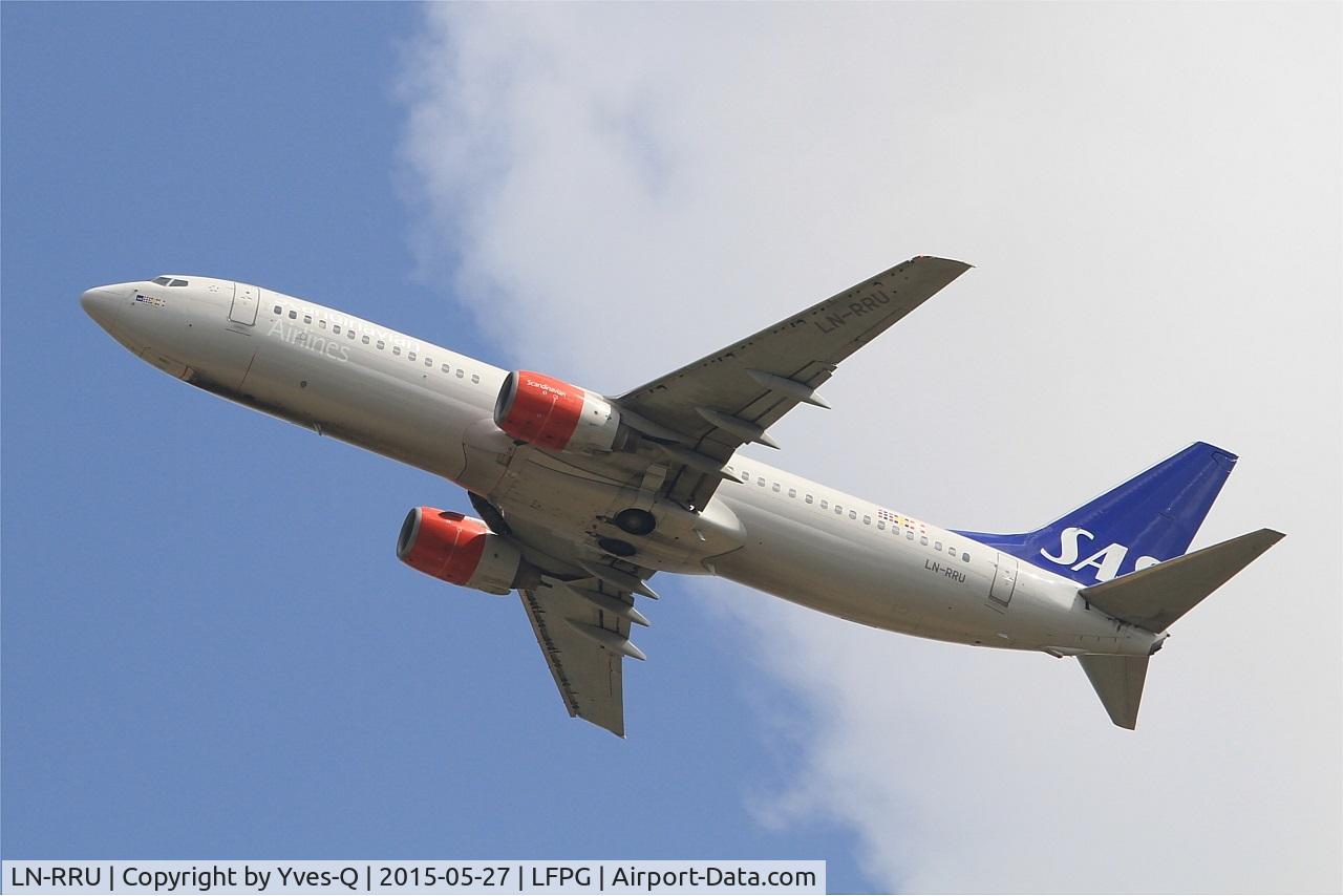 LN-RRU, 2002 Boeing 737-883 C/N 28327, Boeing 737-883, Take off rwy 27L, Roissy Charles De Gaulle airport (LFPG-CDG)