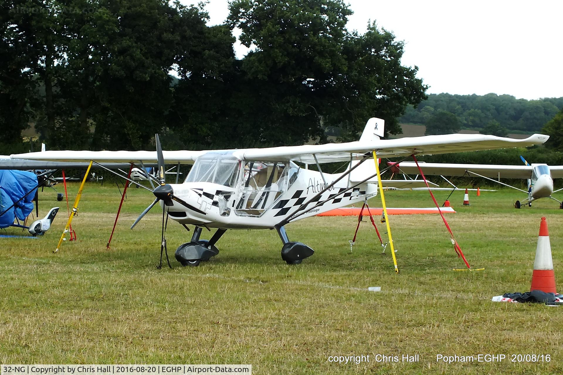 32-NG, Best Off Skyranger Nynja 912S(1) C/N Not found 32-NG, at the World Microlight Championships, Popham