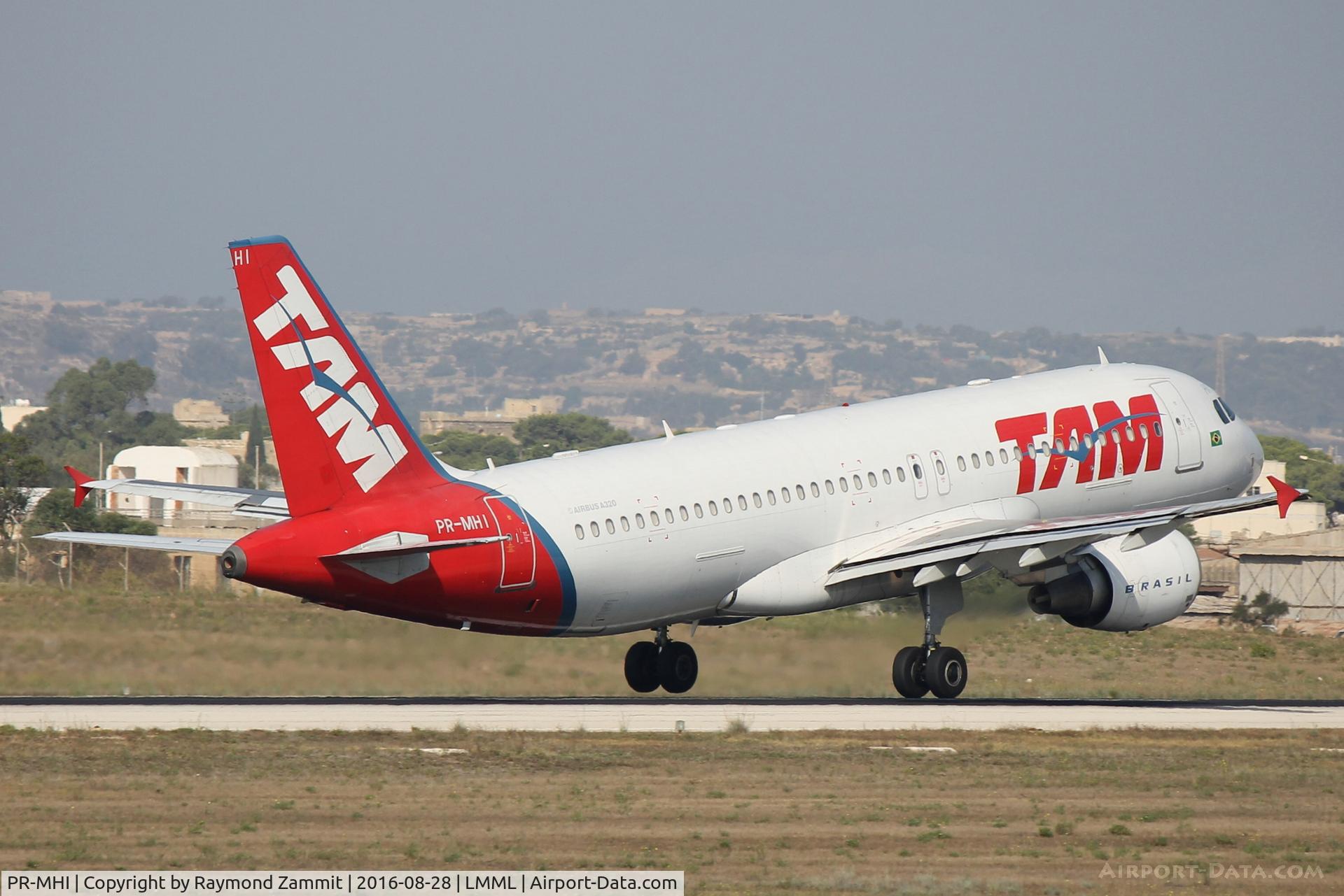 PR-MHI, 2007 Airbus A320-214 C/N 3035, A320 PR-MHI TAM Brazil