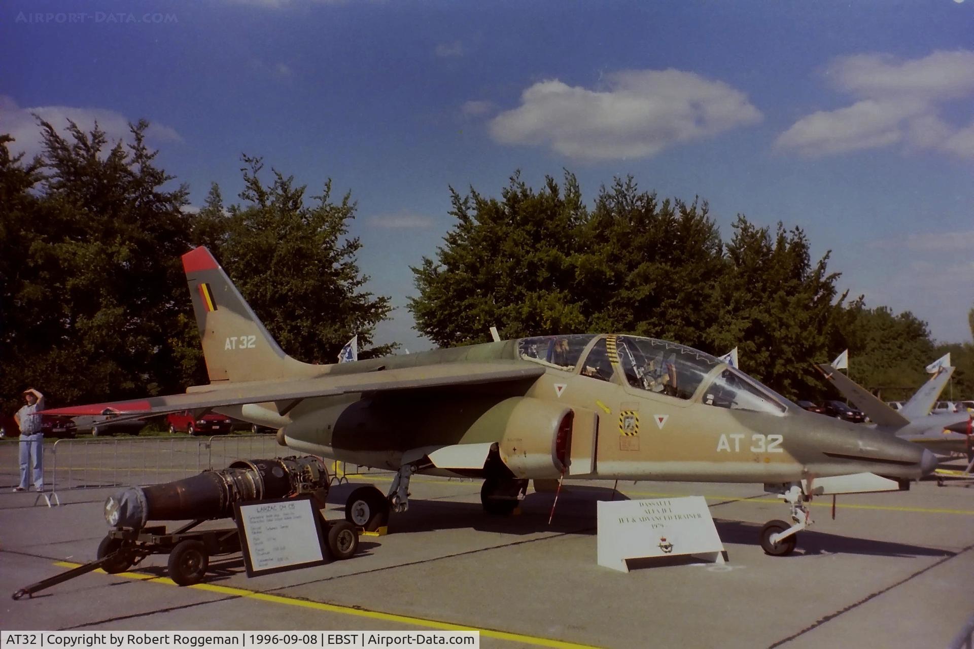 AT32, Dassault-Dornier Alpha Jet 1B C/N B32/1149, Trainingswing.