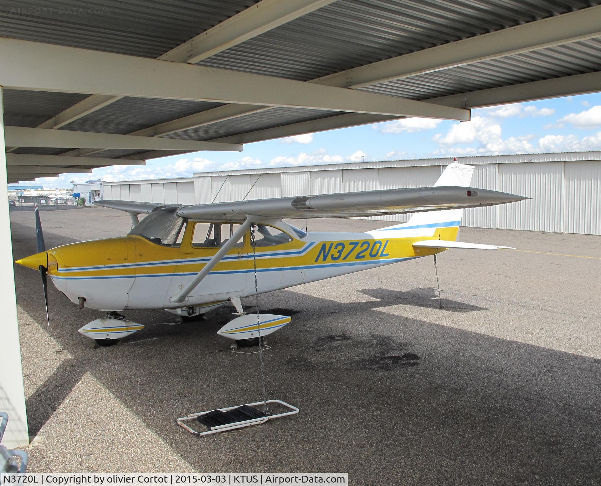 N3720L, 1965 Cessna 172G C/N 17253889, Tucson airport