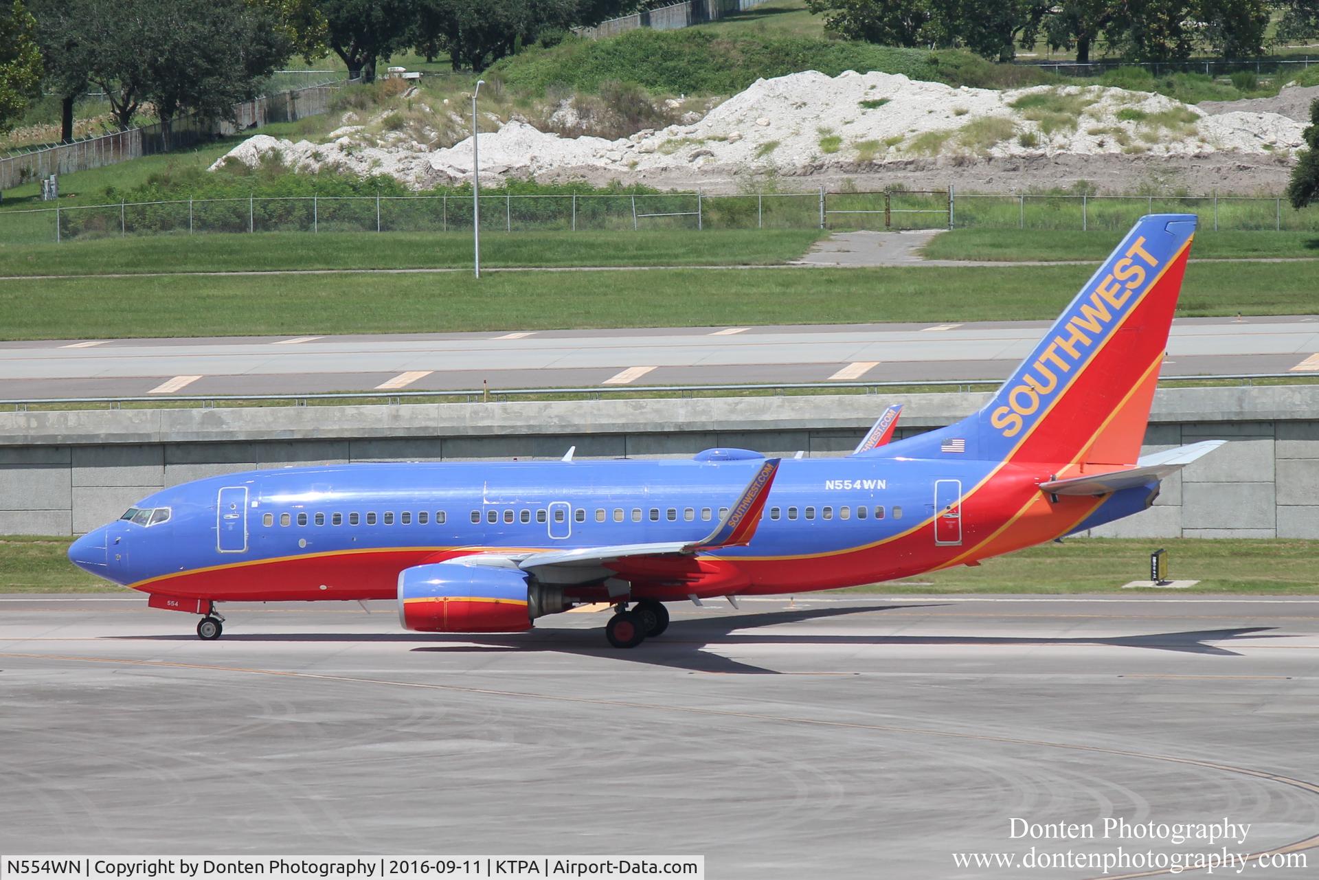 N554WN, 2002 Boeing 737-7BX C/N 30746, Southwest Flight 133 (N554WN) taxis at Tampa International Airport prior to flight to Birmingham-Shuttlesworth International Airport