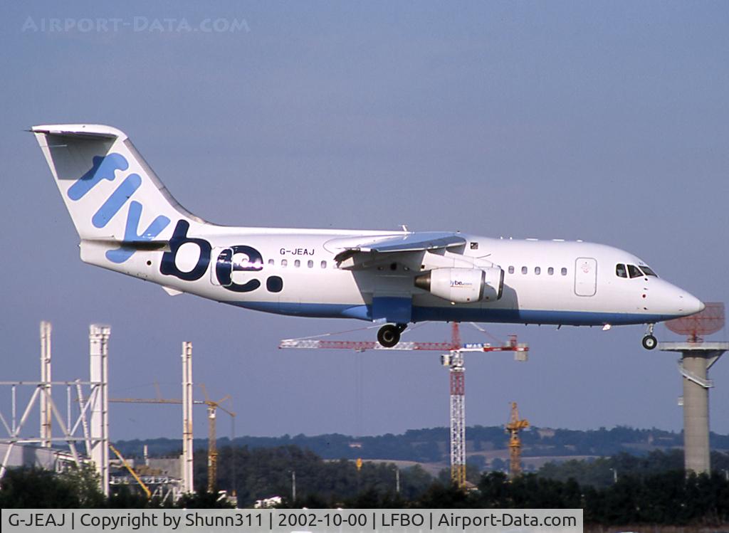 G-JEAJ, 1988 British Aerospace BAe.146-200 C/N E2099, Landing ryw 15R