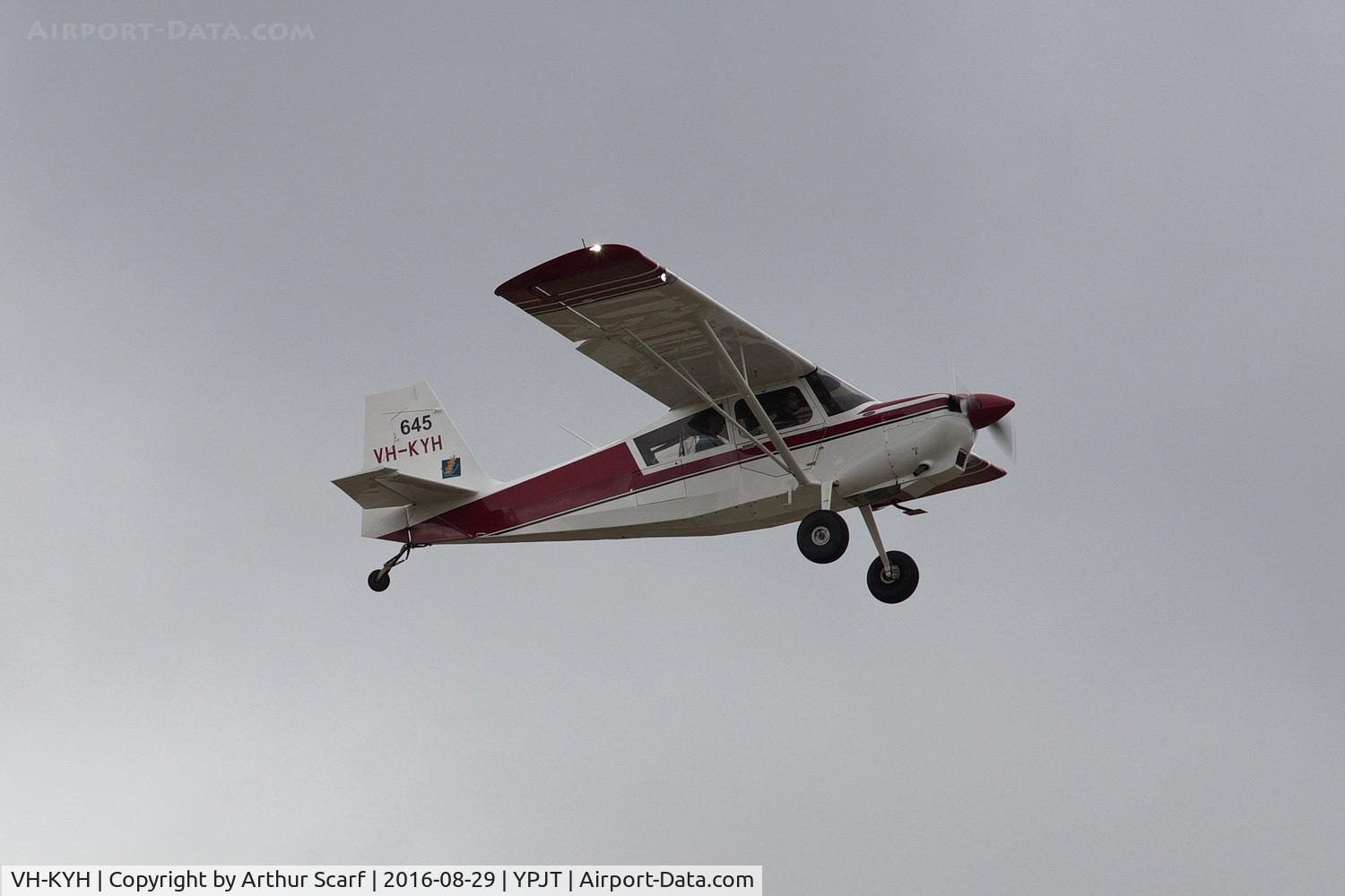 VH-KYH, 2014 American Champion 8GCBC Scout C/N 566-2014, JANDAKOT WA aUGUST 2016