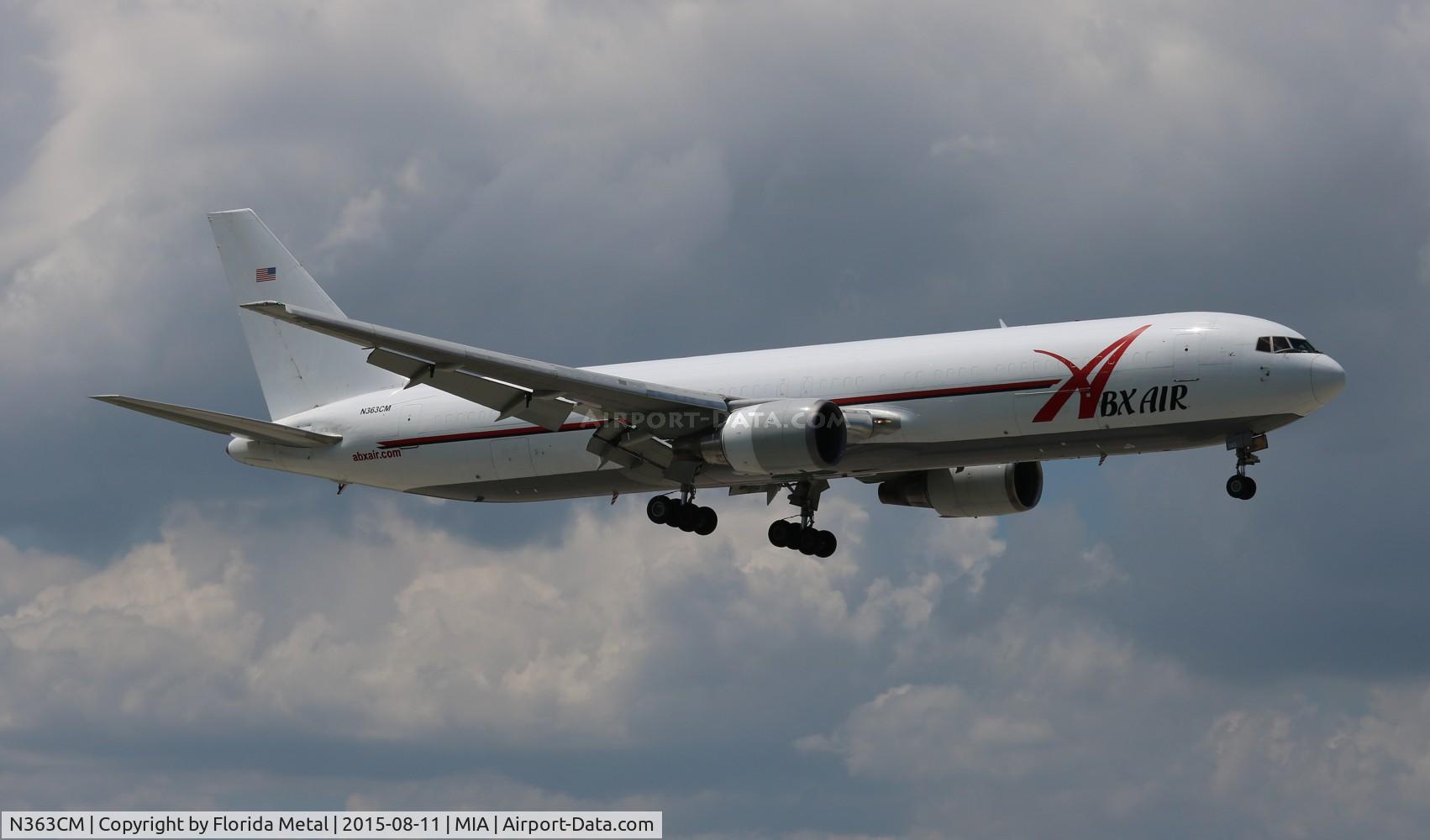 N363CM, 1990 Boeing 767-338 C/N 24853, ABX Air