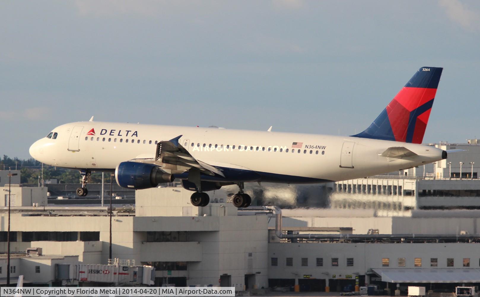 N364NW, 1999 Airbus A320-212 C/N 0962, Delta