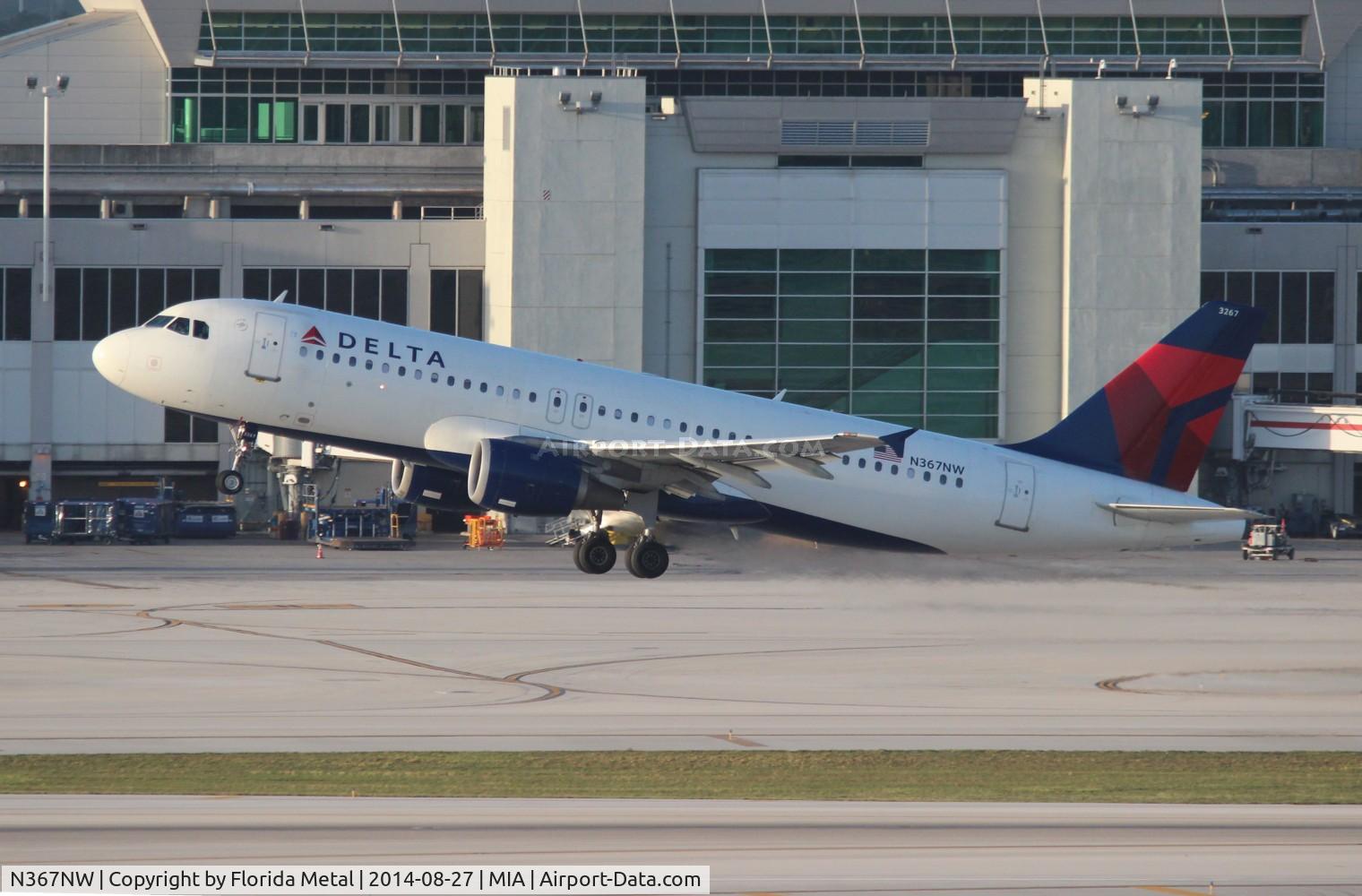 N367NW, 1999 Airbus A320-212 C/N 0988, Delta