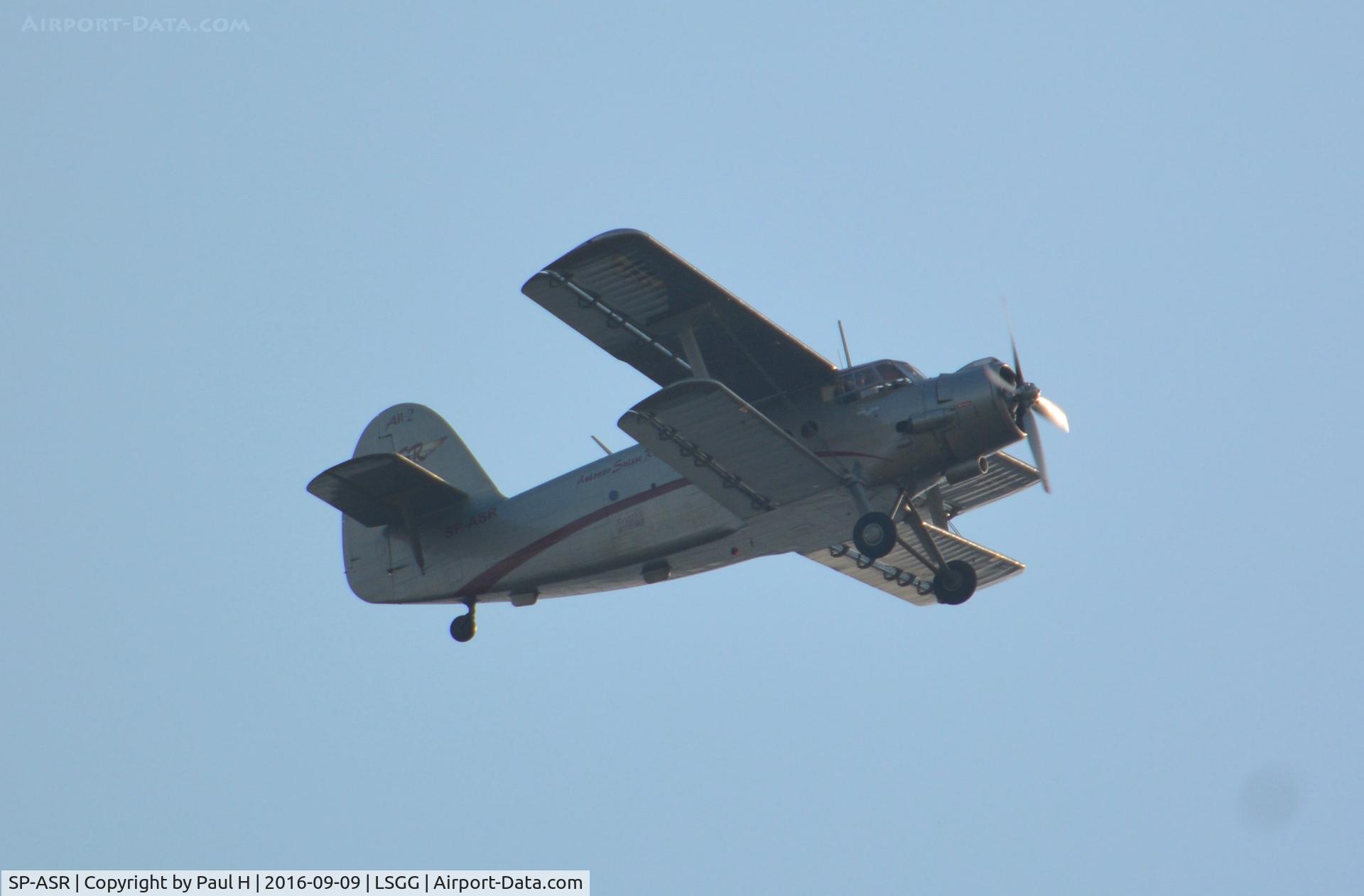 SP-ASR, Antonov An-2TP C/N 1G137-60, An-2 soaring over Lac Léman