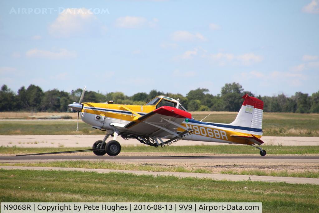 N9068R, 1975 Cessna A188B C/N 18802095T, N9068R Cessna A188B at Chamberlain South Dakota
